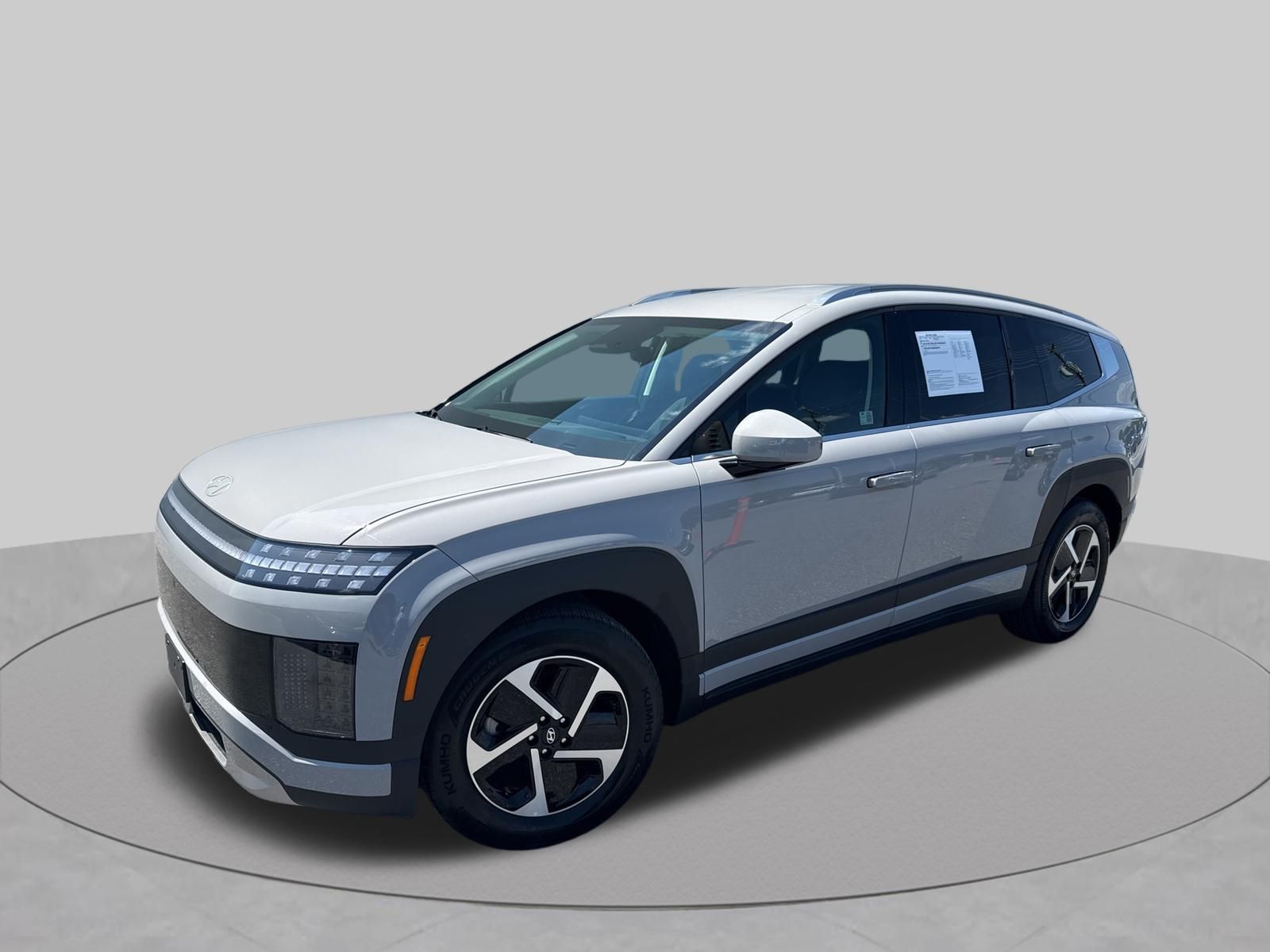 2026 Hyundai Ioniq 9 SE AWD
