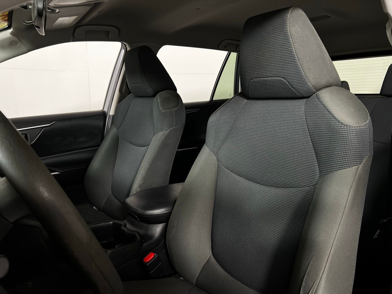 Thumbnail: 2023 Toyota RAV4 - 13