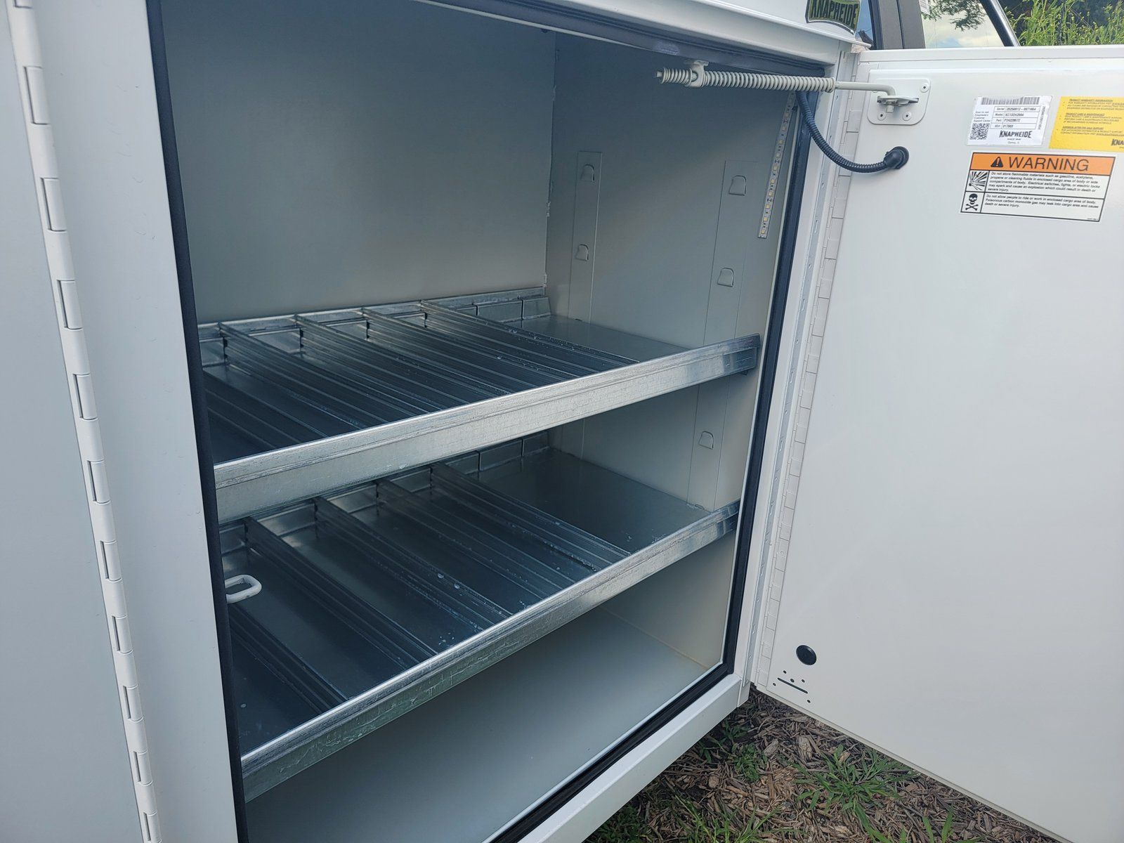 New 2025 Oxford White Ford XL image 6