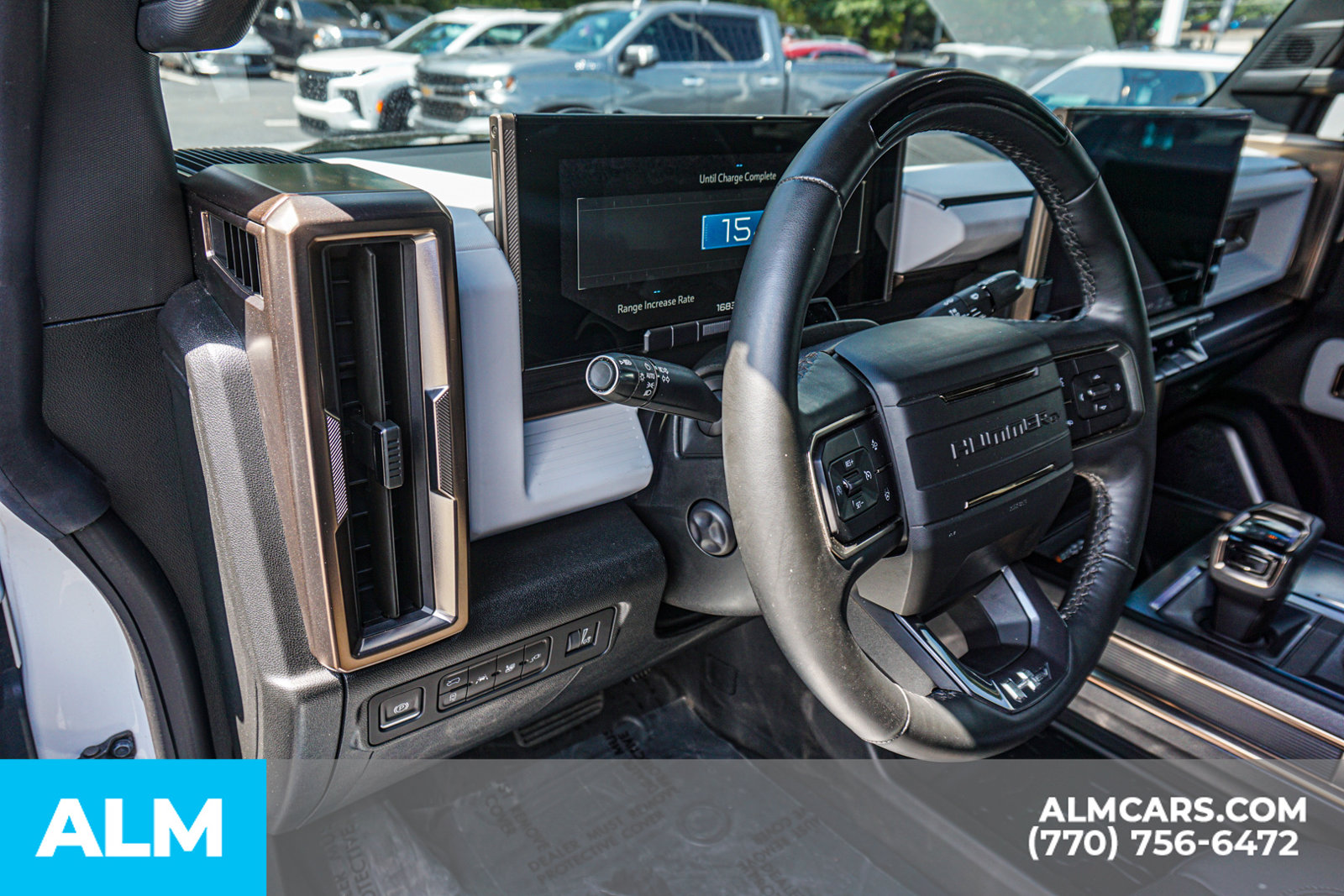Used 2024 White GMC 2X image 37