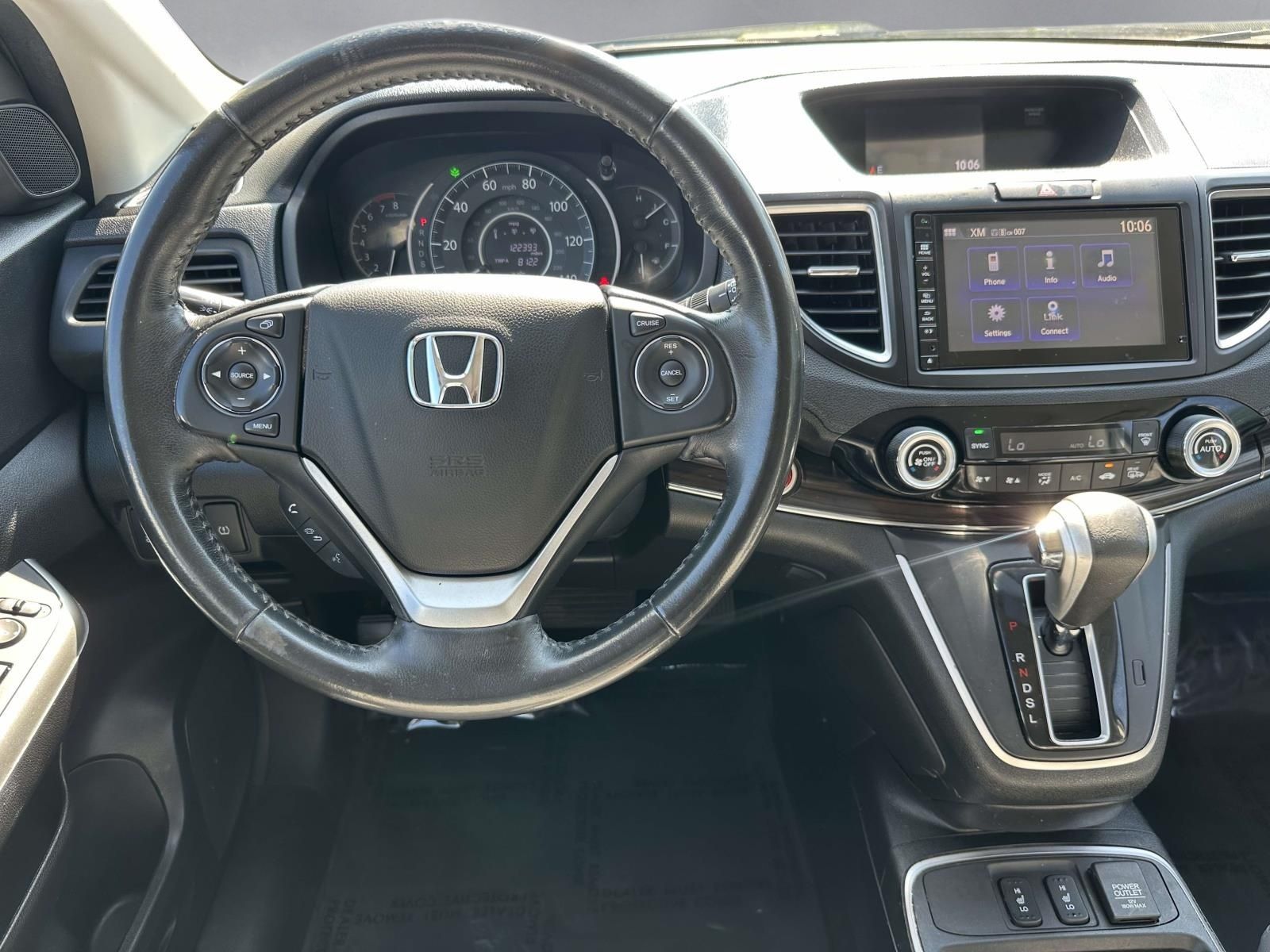 Used 2016 Silver Honda EX-L image 3