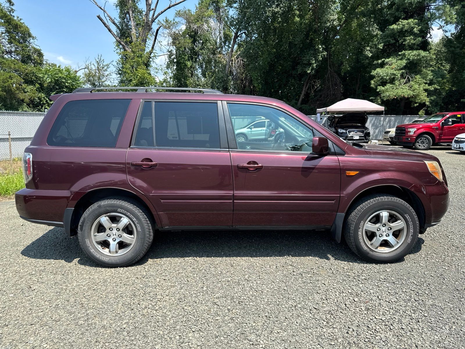 Used 2008 Dark Cherry Pearl Honda SE image 14