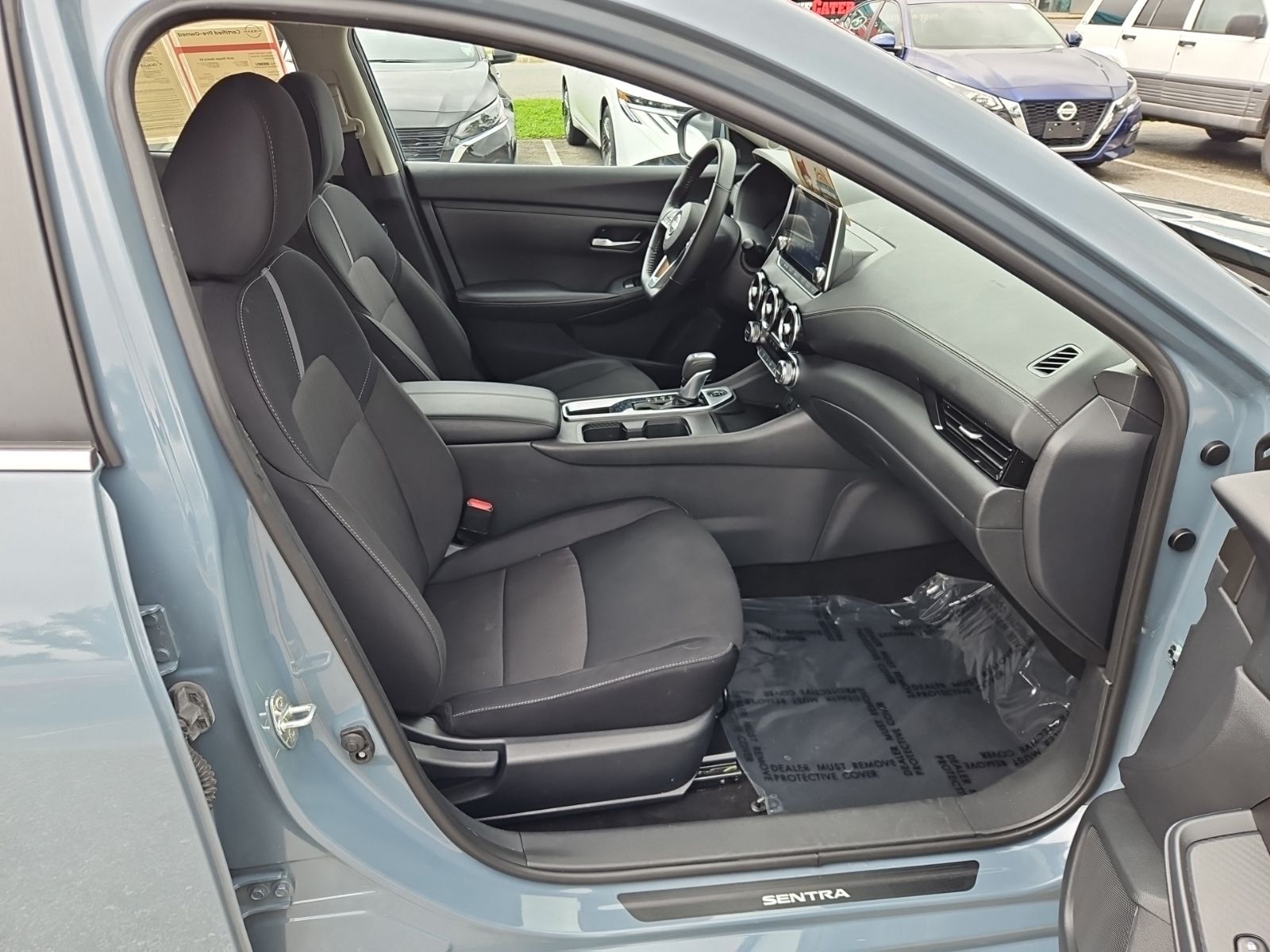 Used 2025 Gray Nissan SV image 41