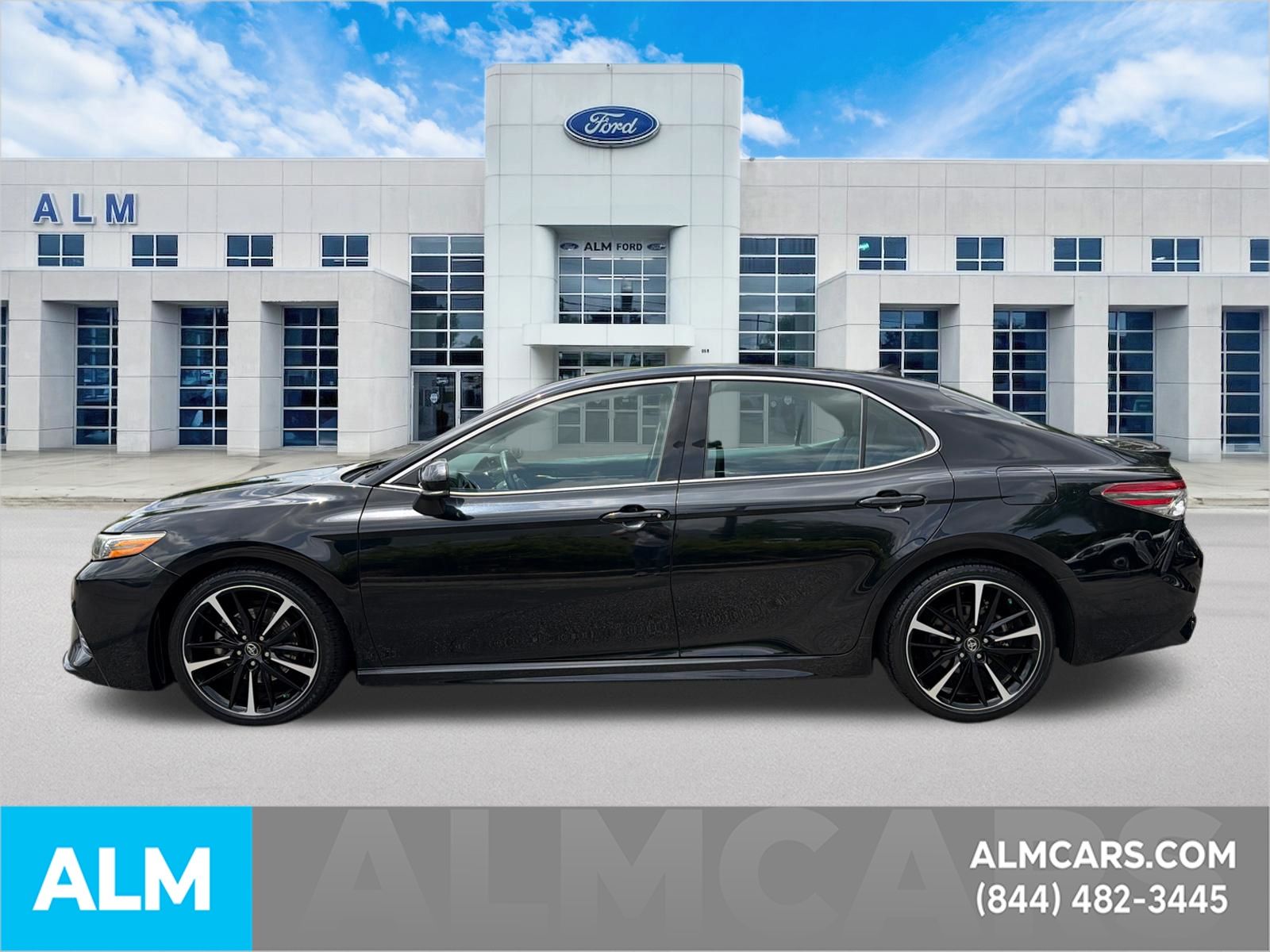 Used 2019 Black Toyota XSE image 9