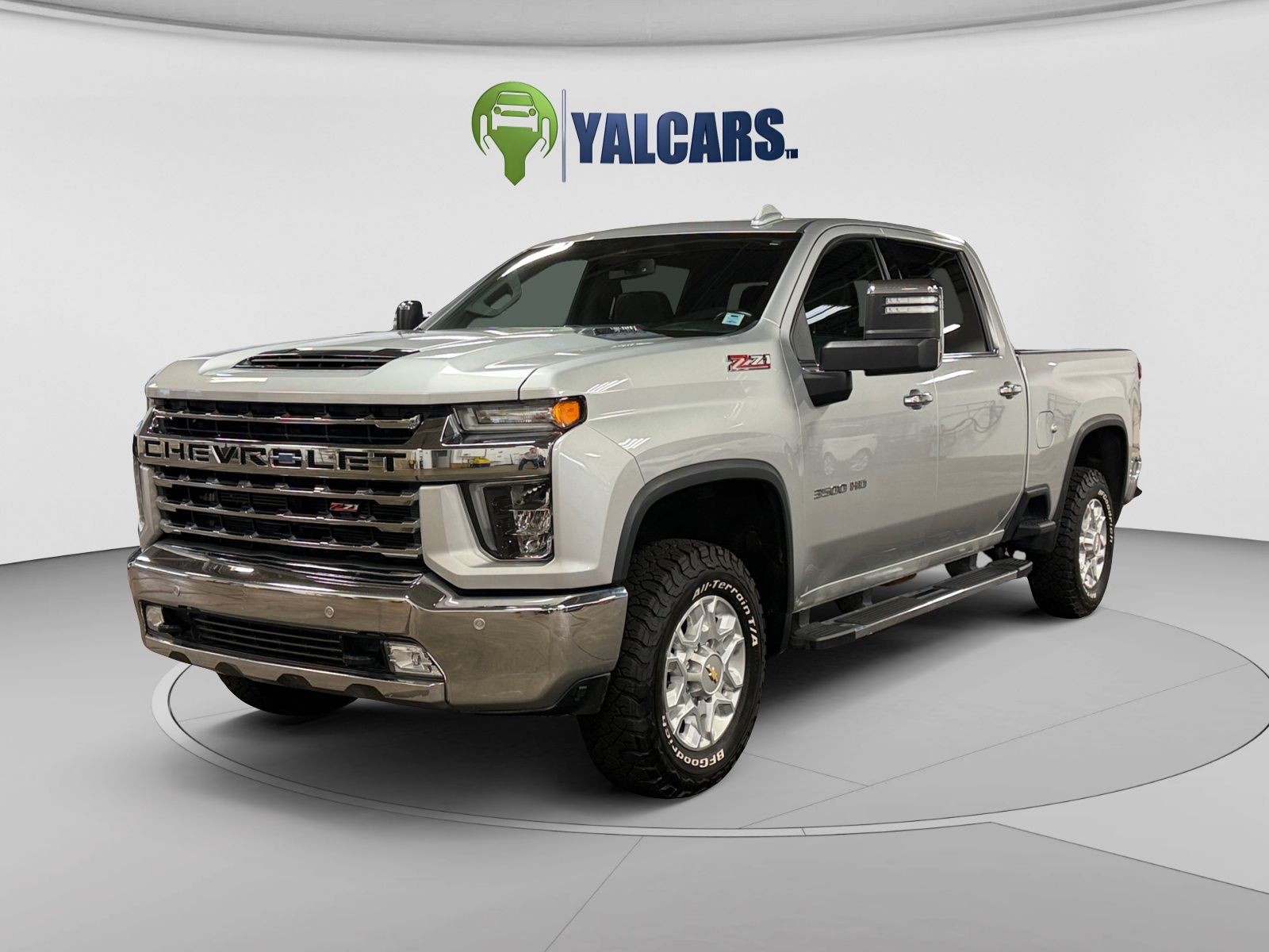 Silver 2022 Chevrolet Silverado 3500HD Pickup Truck Four-Wheel Drive Automatic