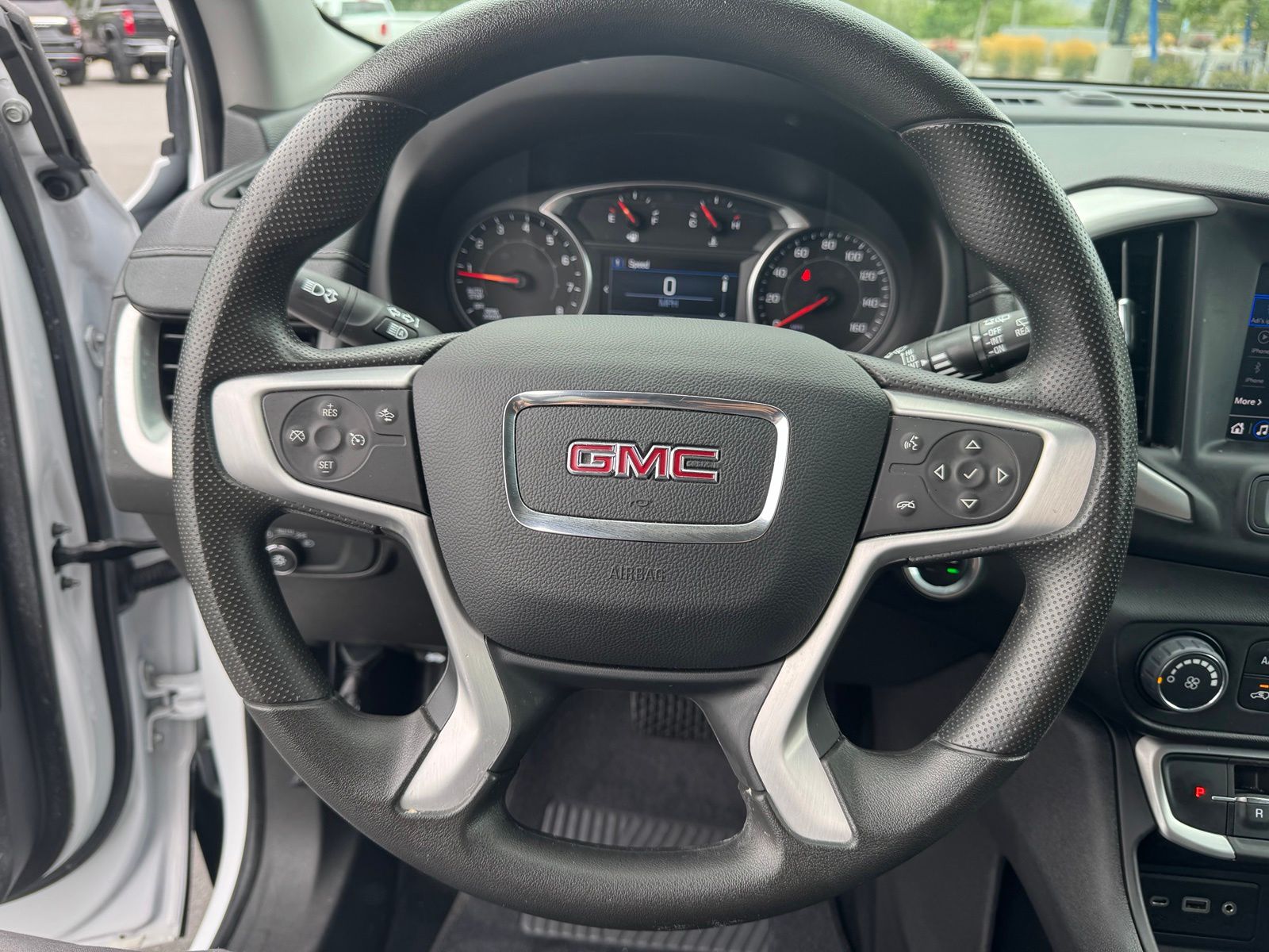 Used 2024 GMC Terrain SUV