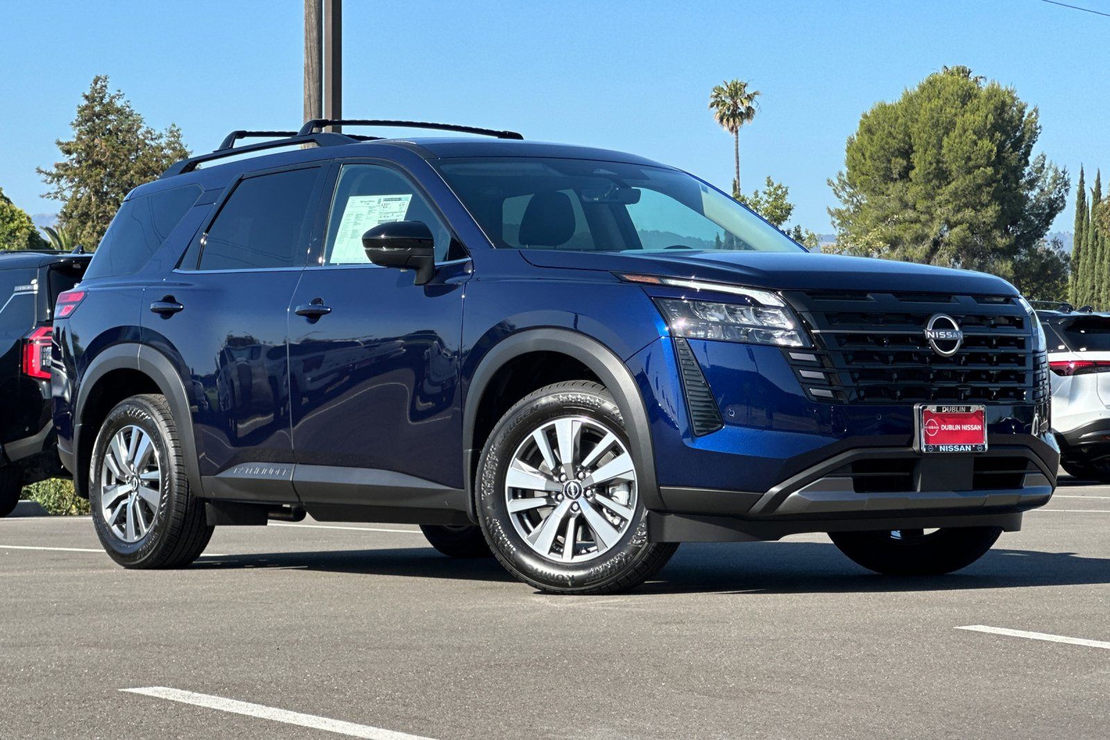 Deep Ocean Blue Pearl 2026 Nissan Pathfinder SUV / Crossover Front-Wheel Drive 9-Speed Automatic