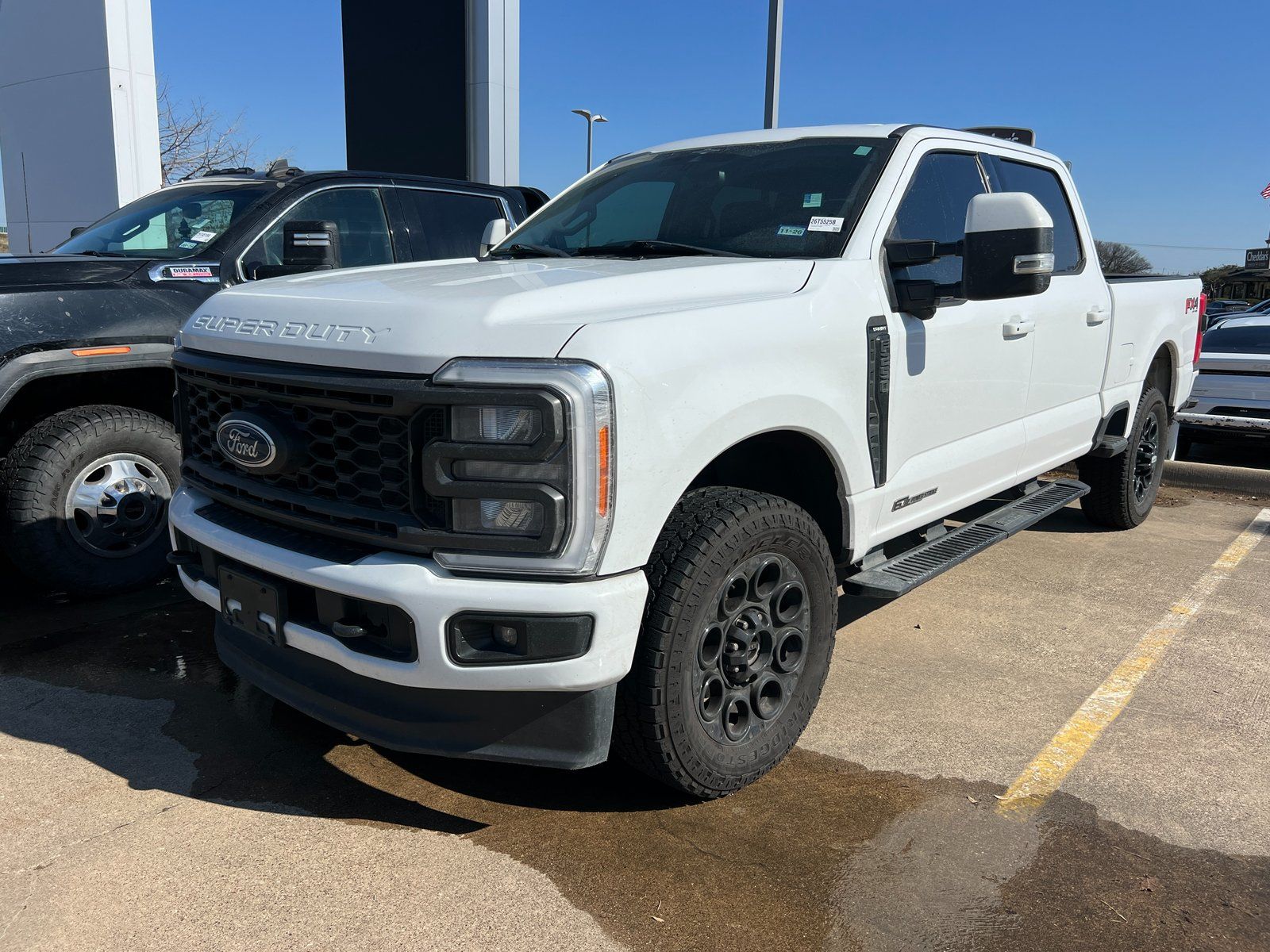 2023 Ford F-250 Super Duty Lariat Crew Cab 4WD