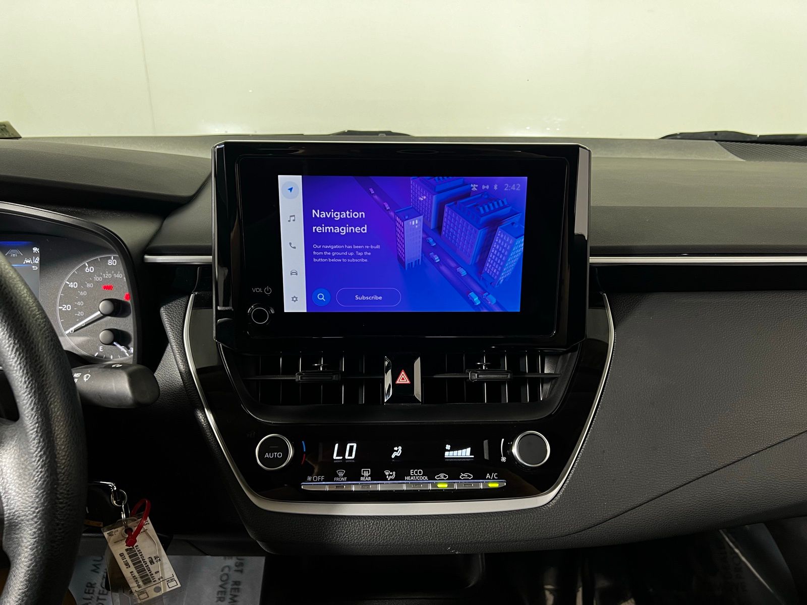 Thumbnail: 2023 Toyota Corolla - 17