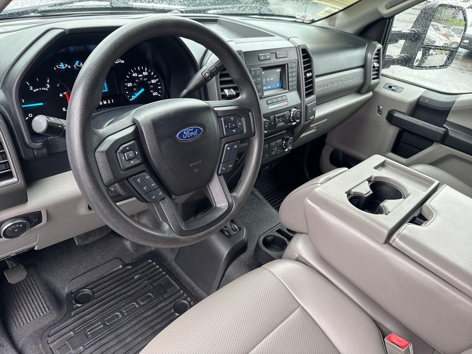 Used 2018 Oxford White Ford XL image 16