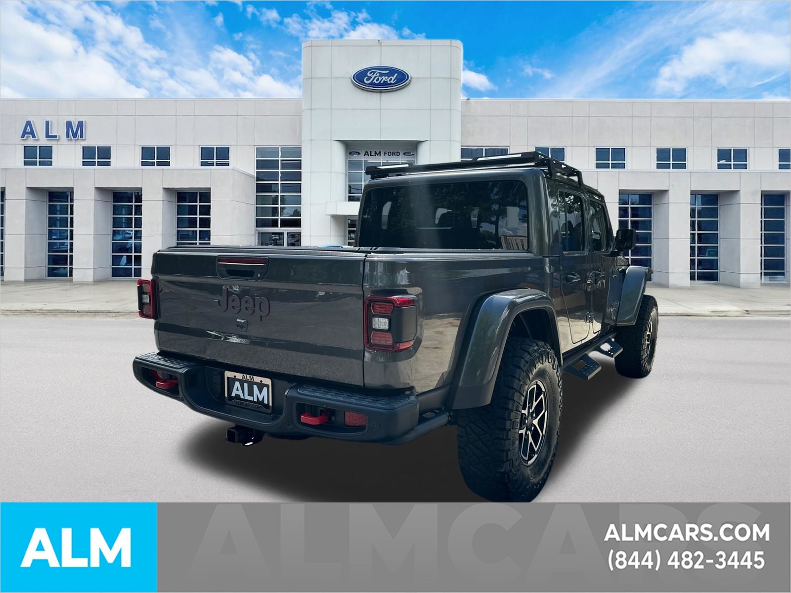 Used 2025 Gray Jeep Rubicon image 5