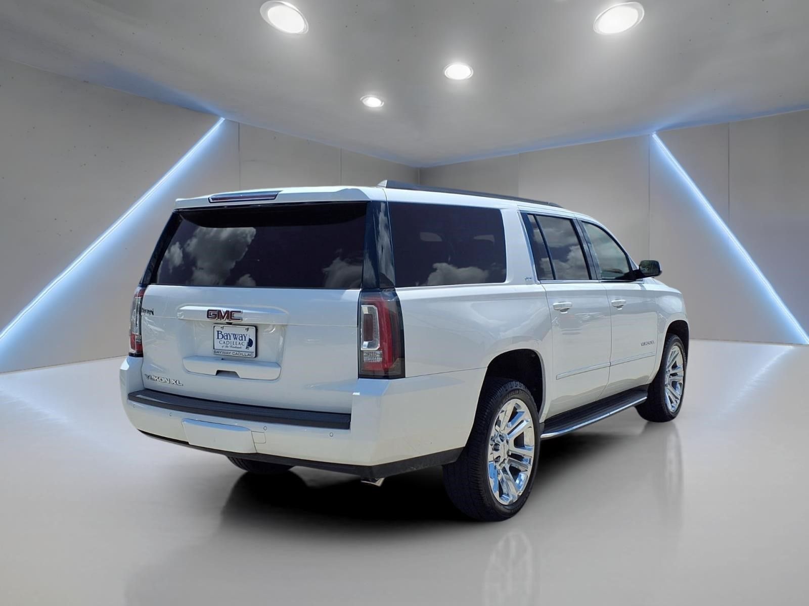 2020 GMC Yukon XL SLT White at Shottenkirk Kia Fort Bend