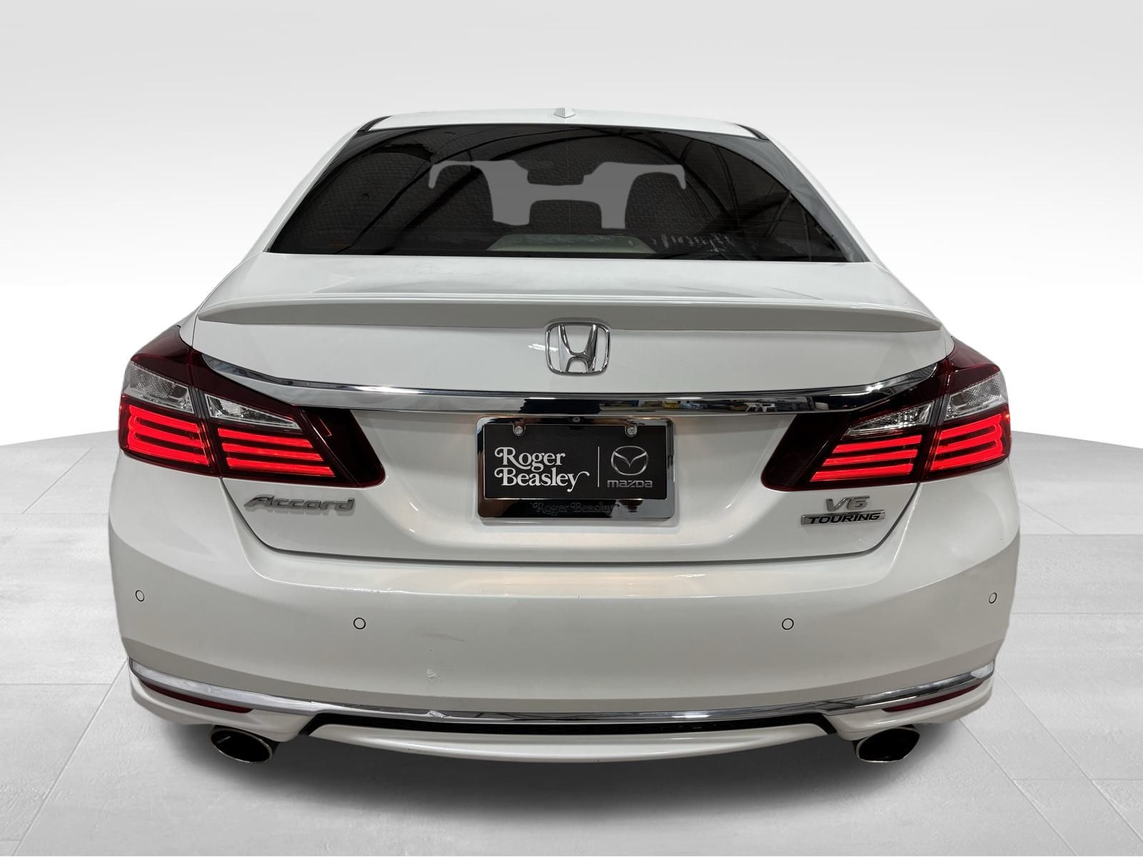 Used Car 2017 Honda Accord  Touring For Sale Under $25,000 In Austin, Texas