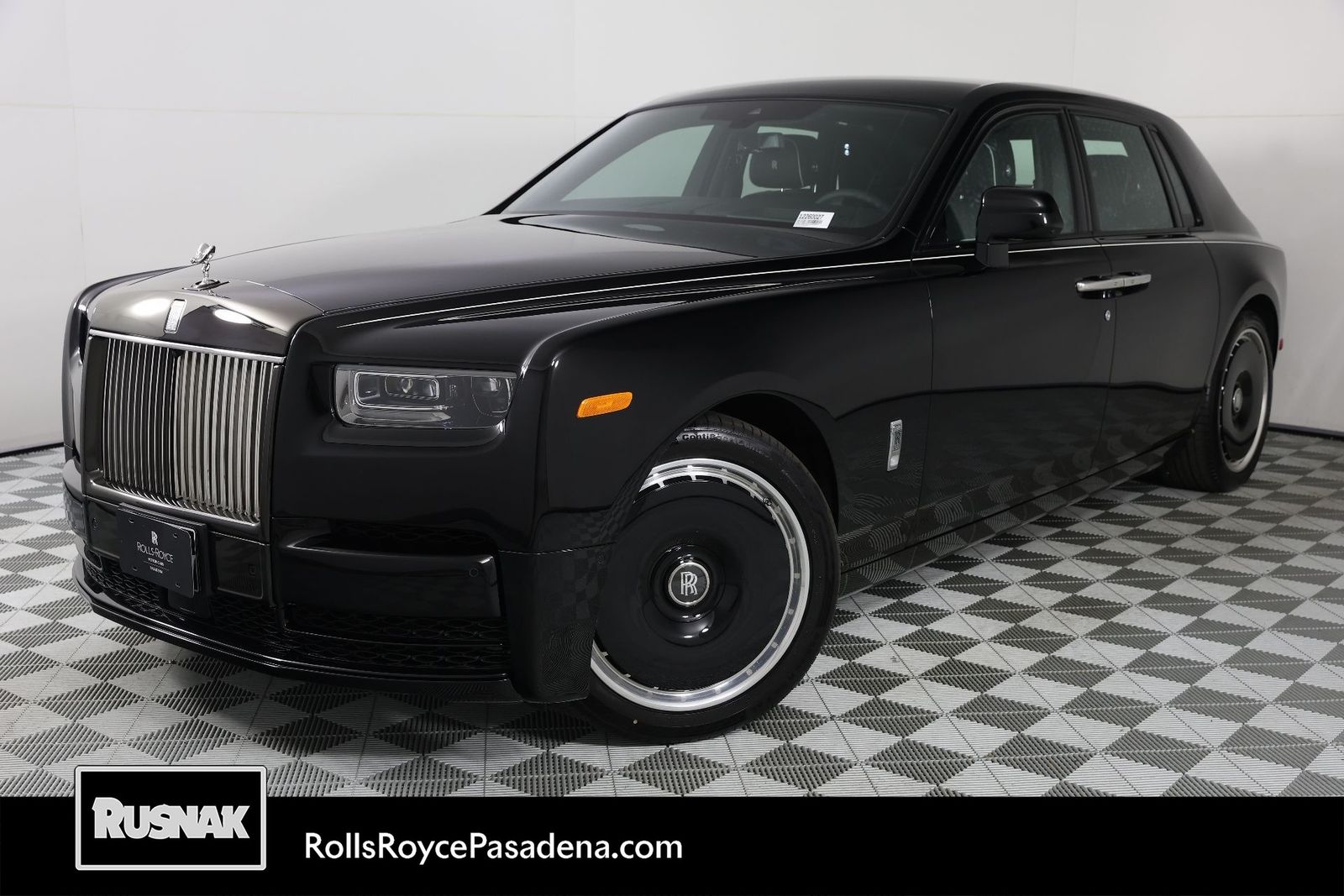 Black Diamond 2026 Rolls-Royce Phantom RWD Sedan Rear-Wheel Drive 8-Speed Automatic