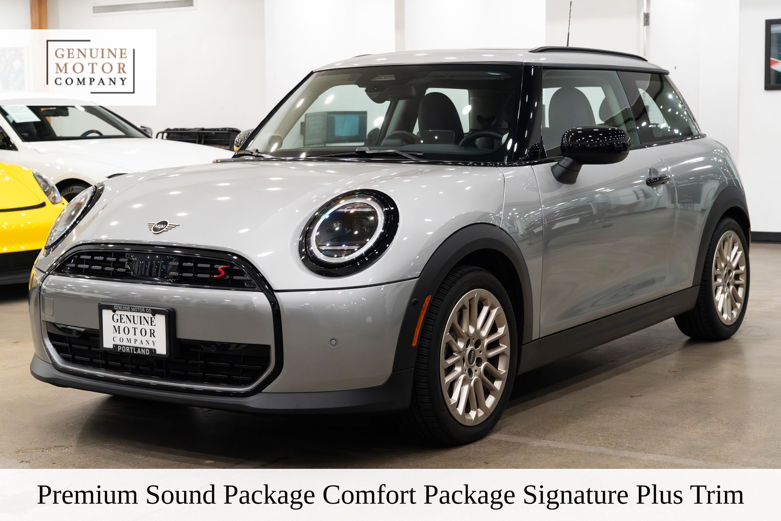 Silver 2025 MINI Cooper S Signature Trim 2-door Hatchback Hatchback Front-Wheel Drive 7-Speed Automatic