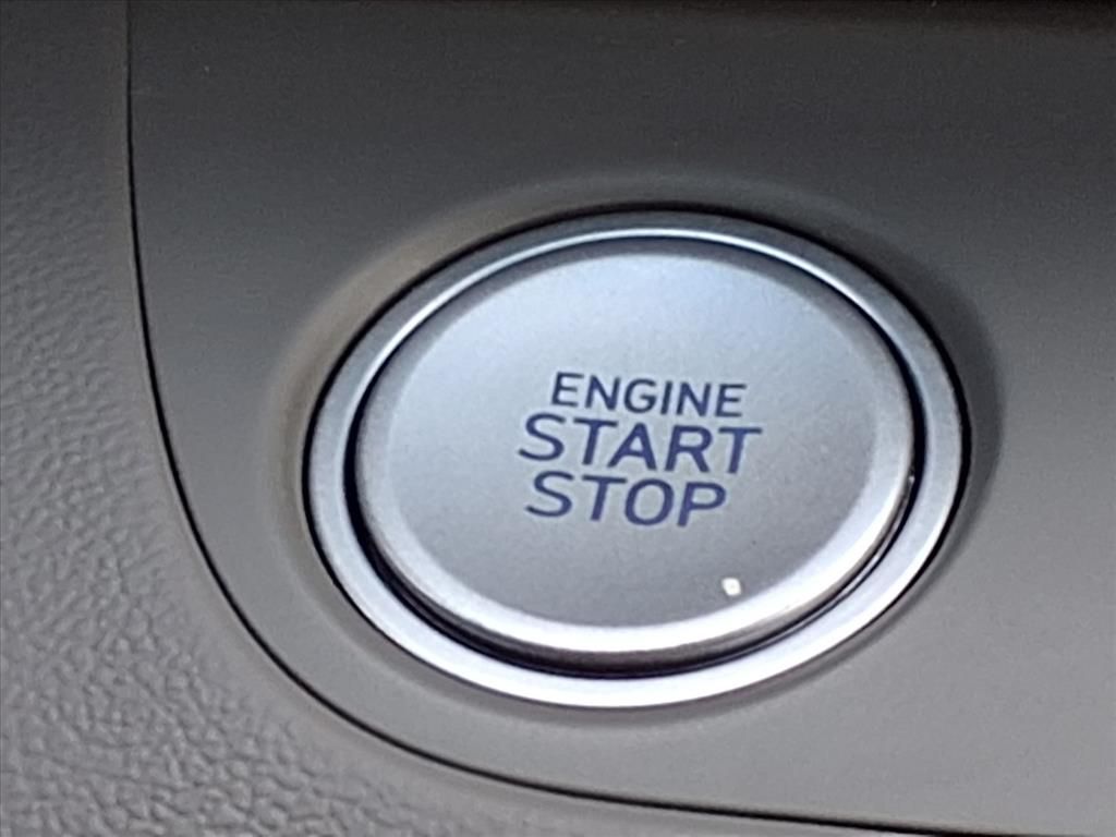 2025 Hyundai Elantra SEL Convenience White at DeMontrond Gulf Freeway