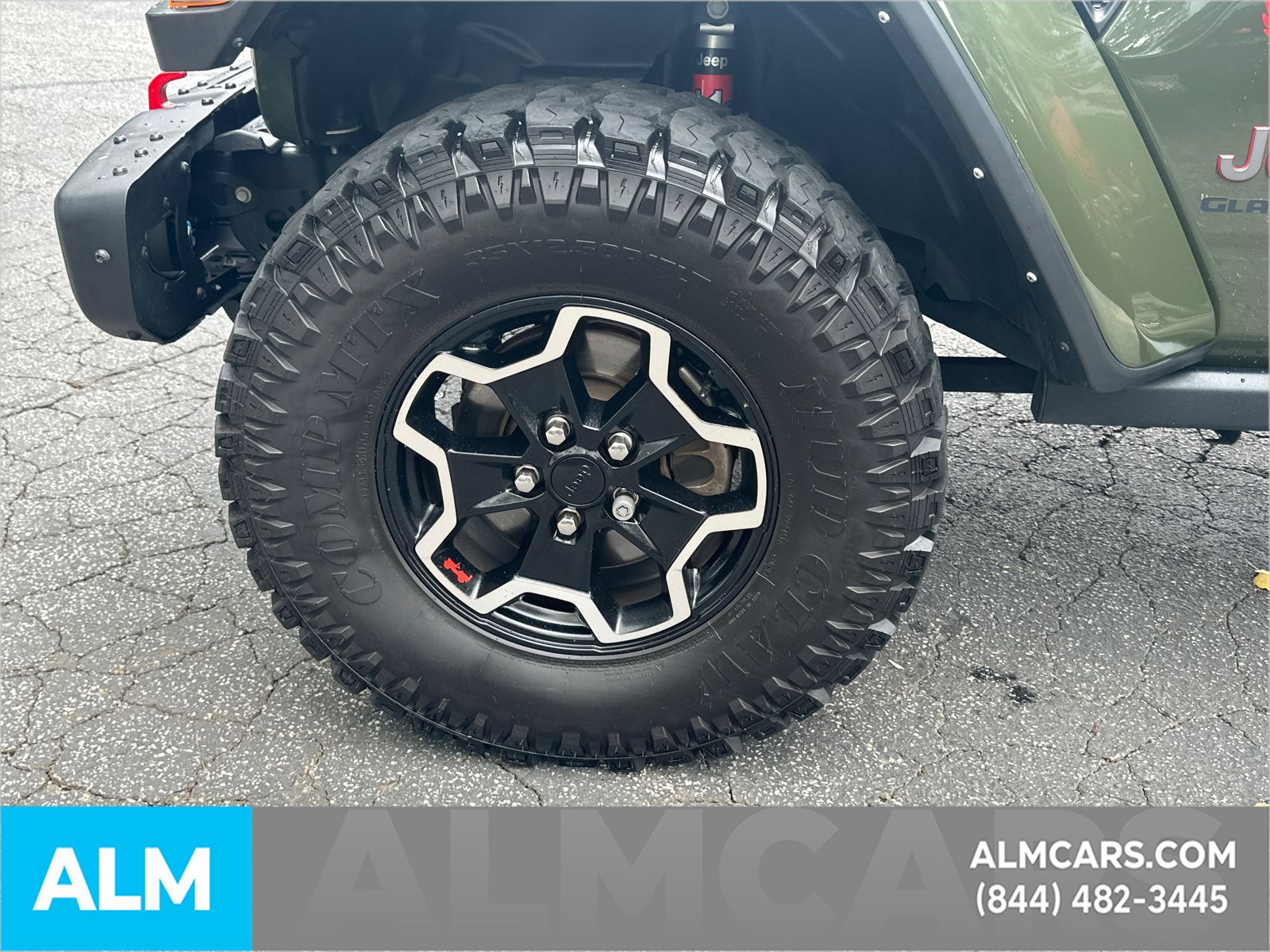 Used 2022 Green Jeep Rubicon image 12