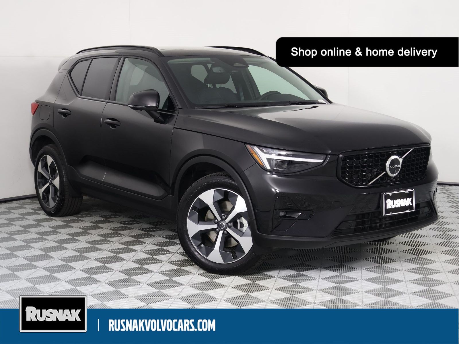 Onyx Black 2026 Volvo XC40 SUV / Crossover All-Wheel Drive Automatic