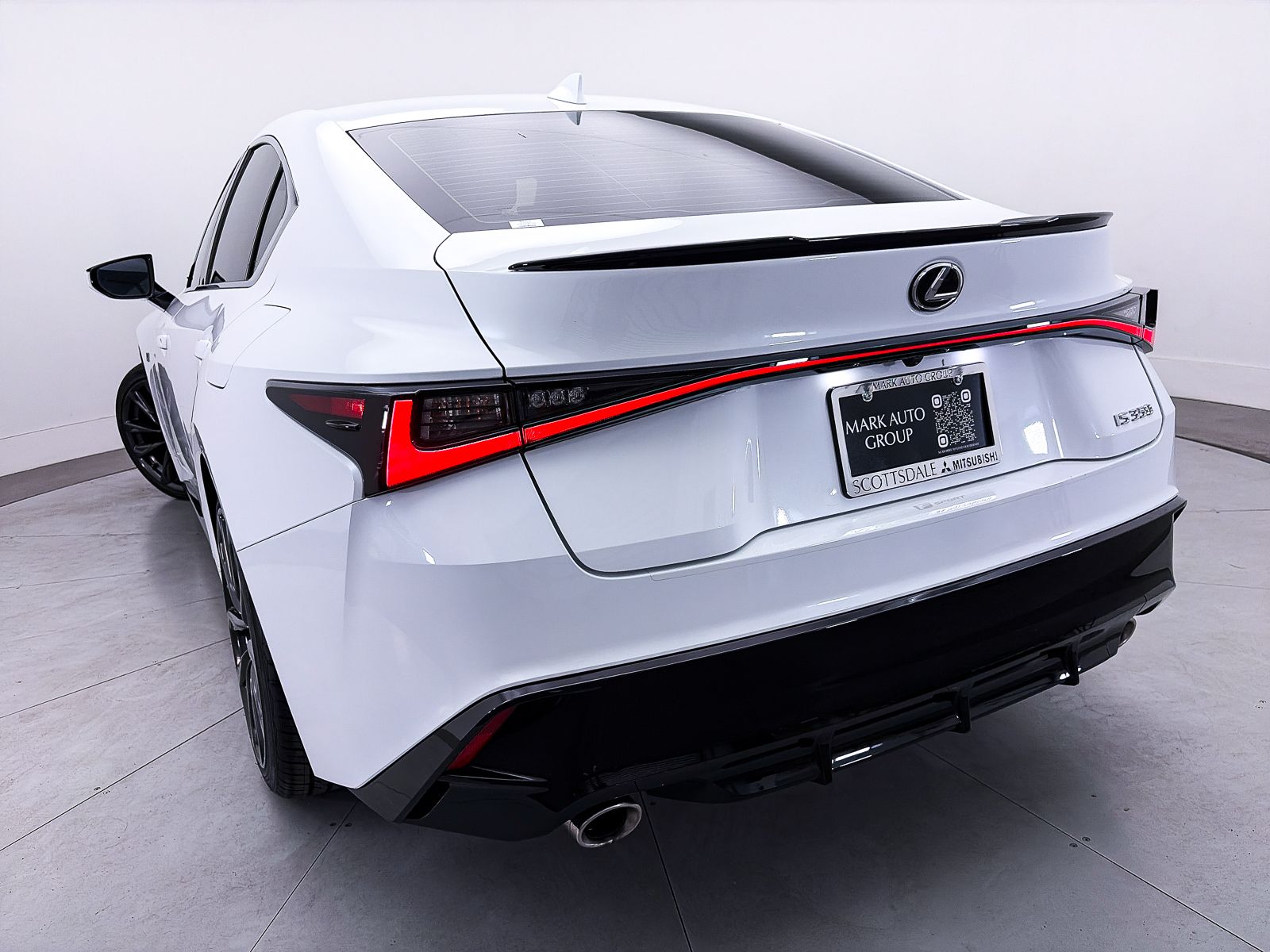 2024 Lexus IS 350 F SPORT DESIGN - Photo 9
