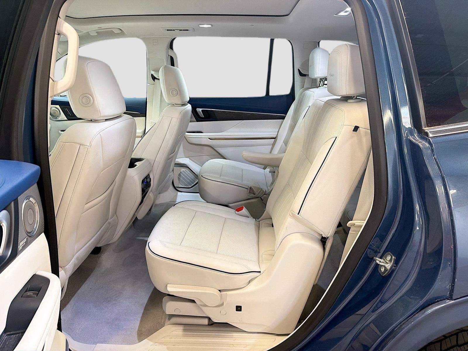 Used 2026 Blue Buick Avenir image 26