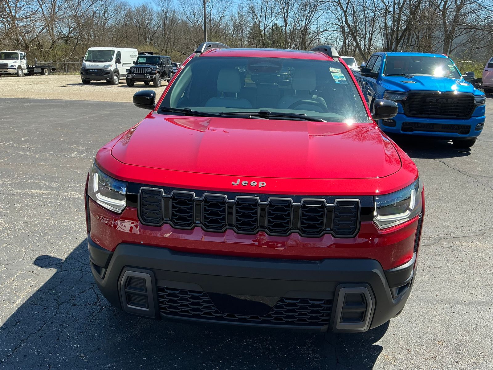 View vehicle photo 2