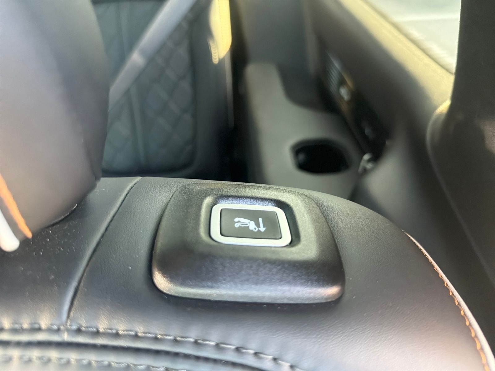 Used 2024 Jeep Grand Wagoneer Series III 4D Sport Utility