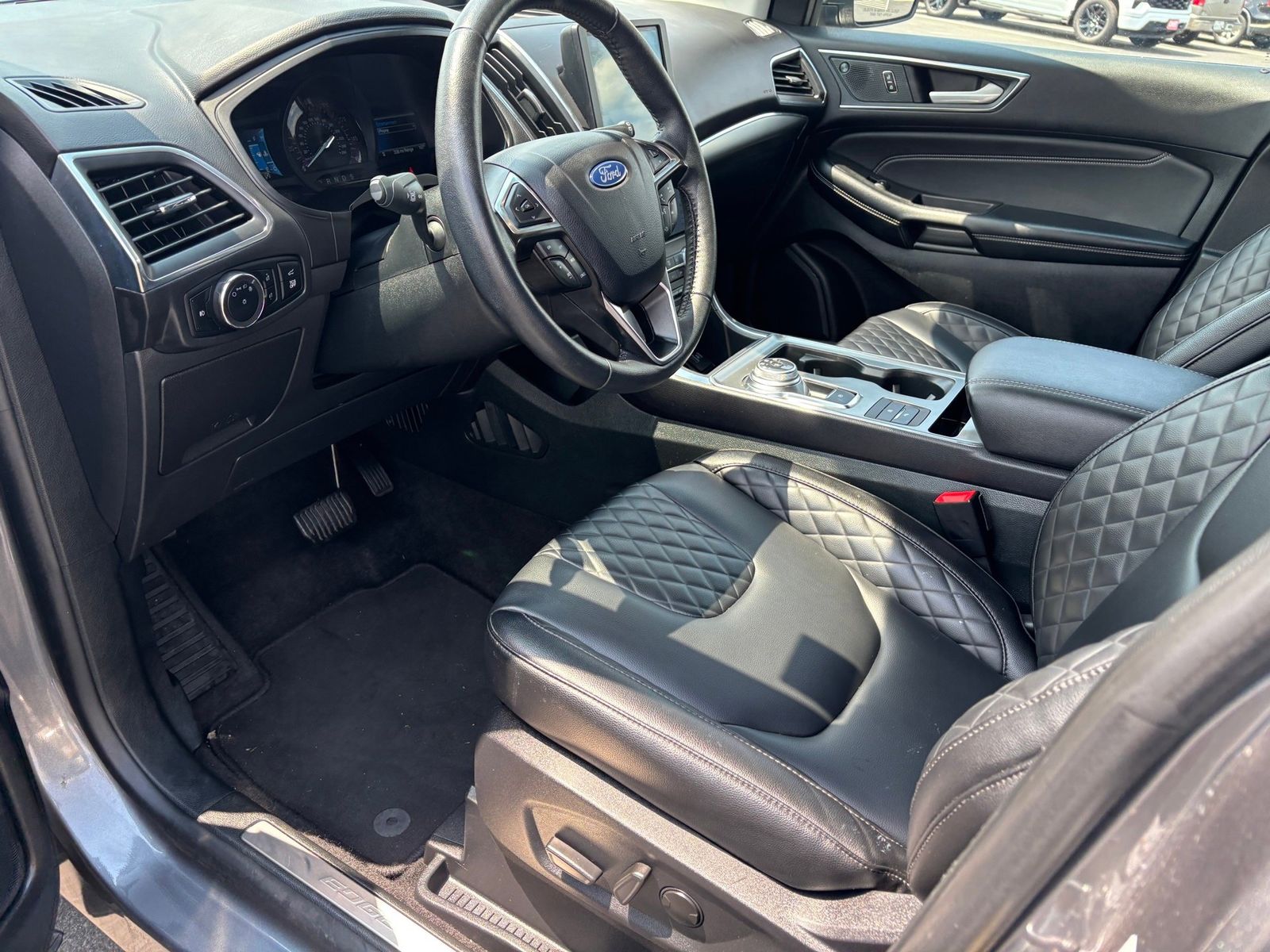 Used Car 2024 Ford Edge  Titanium For Sale Under $30,000 In Austin, Texas