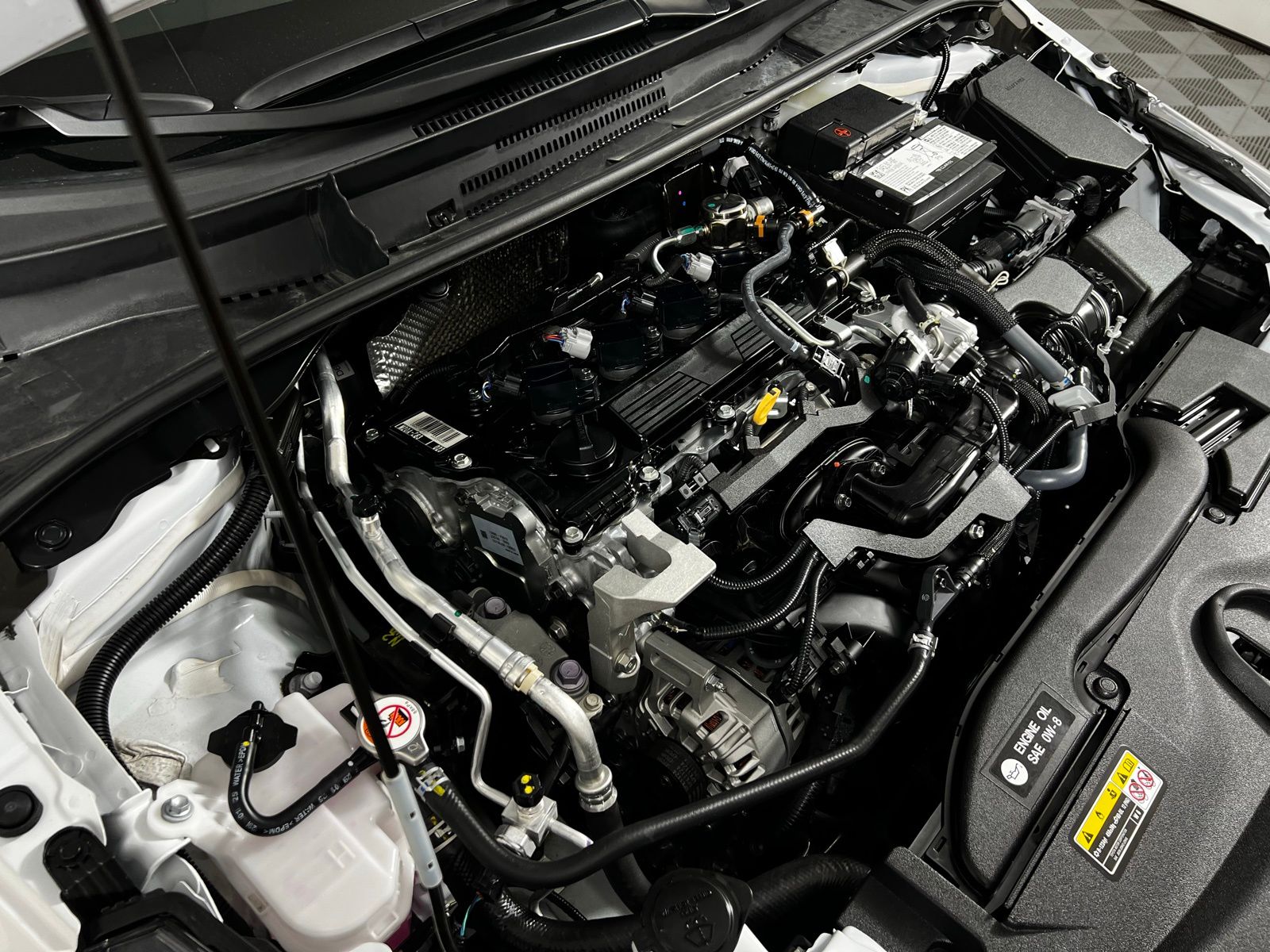 Thumbnail: 2025 Toyota Corolla - 10