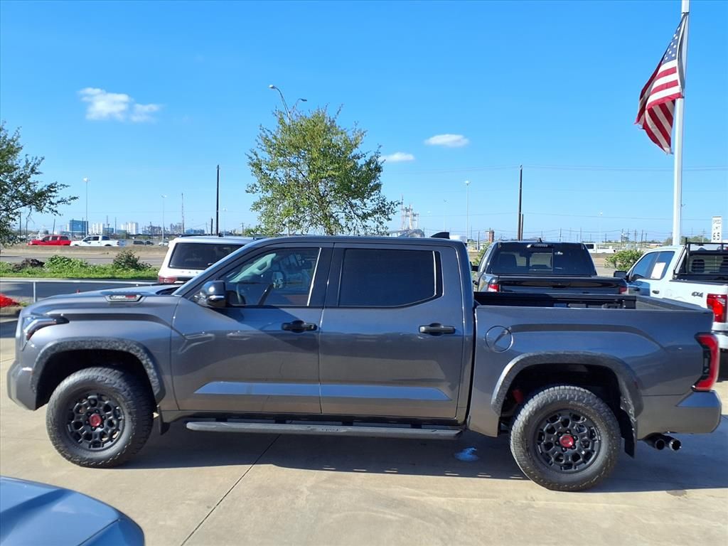 2023 Toyota Tundra Hybrid TRD Pro - 8
