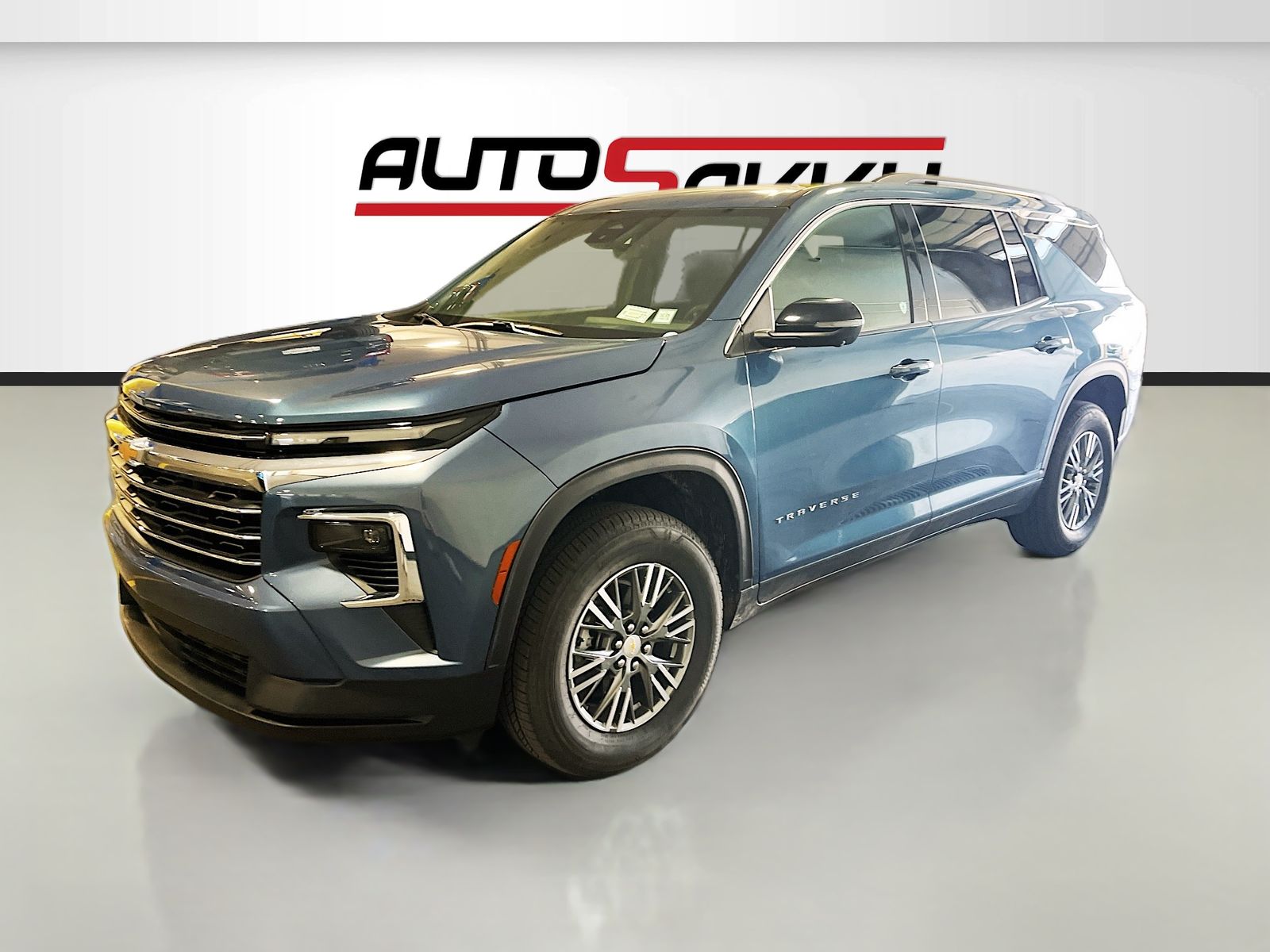 Used 2026 Blue Chevrolet LT image 3