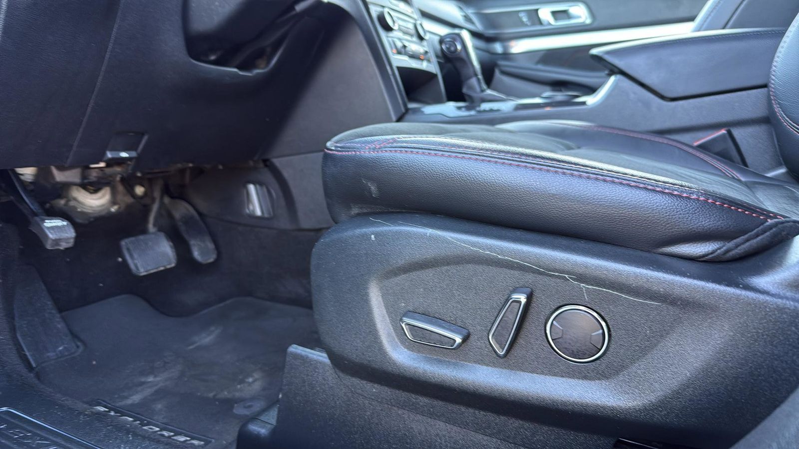 Used Car 2018 Ford Explorer  Xlt For Sale Under $20,000 In Austin, Texas