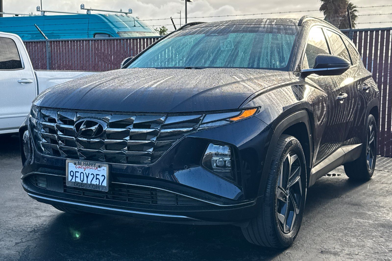 View vehicle photo 7