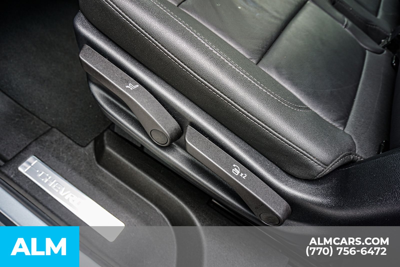 Used 2025 Gray Chevrolet LT image 60