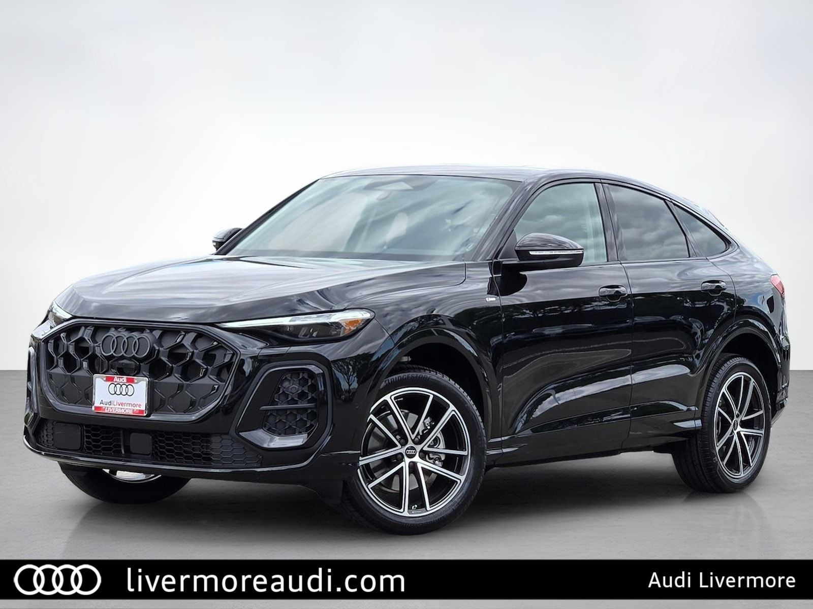 Black 2026 Audi Q5 Sportback Sedan All-Wheel Drive 7-Speed Automatic