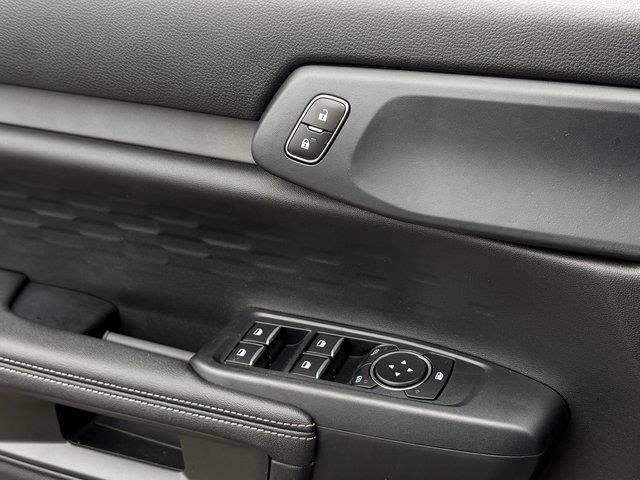 New 2026 Avalanche Ford XLT image 27