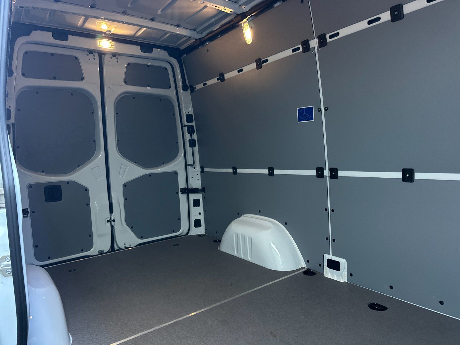 new 2025 Mercedes-Benz Sprinter 2500 car, priced at $54,344