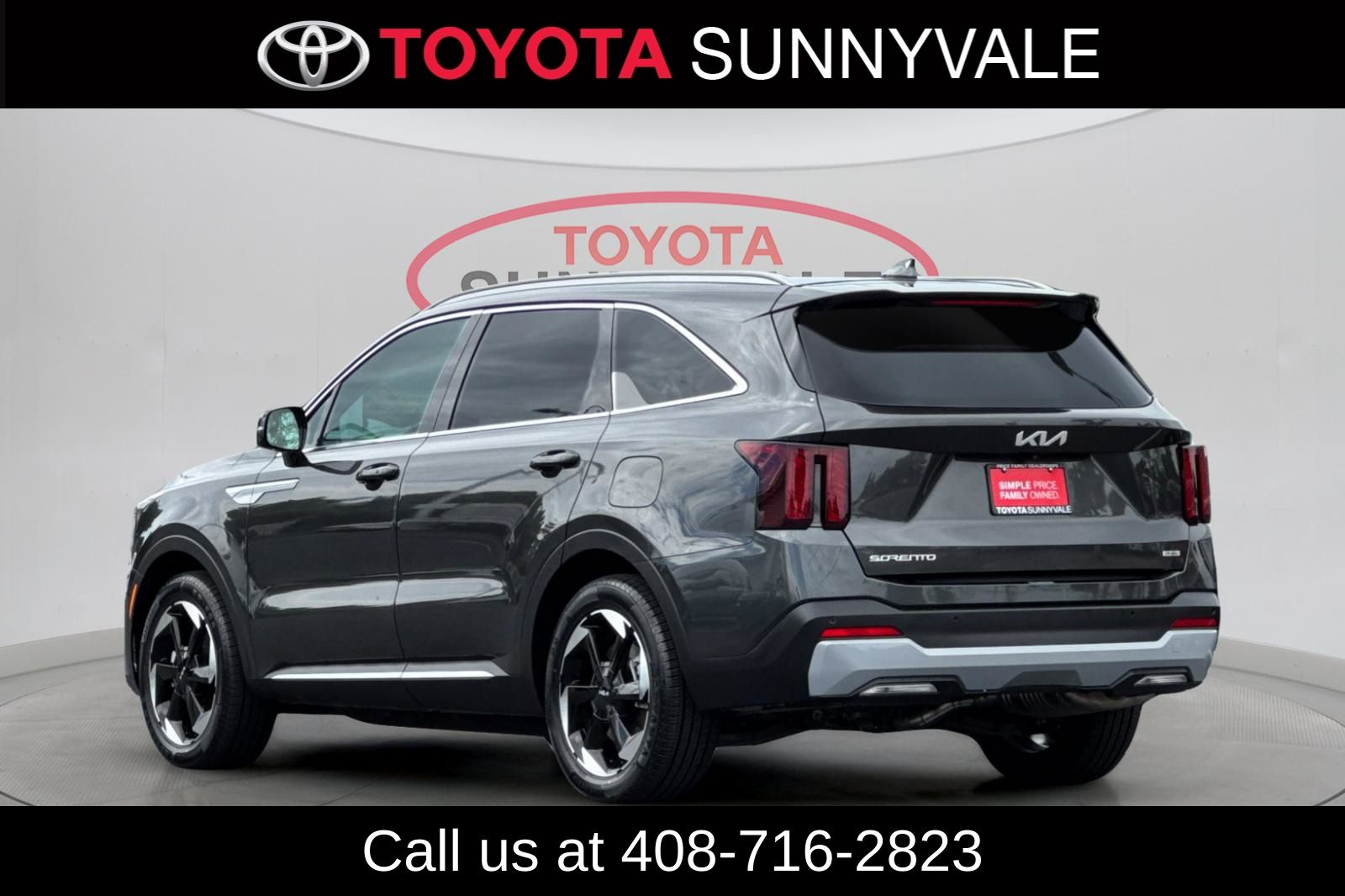 Used 2025 Kia Sorento Plug-In Hybrid SUV