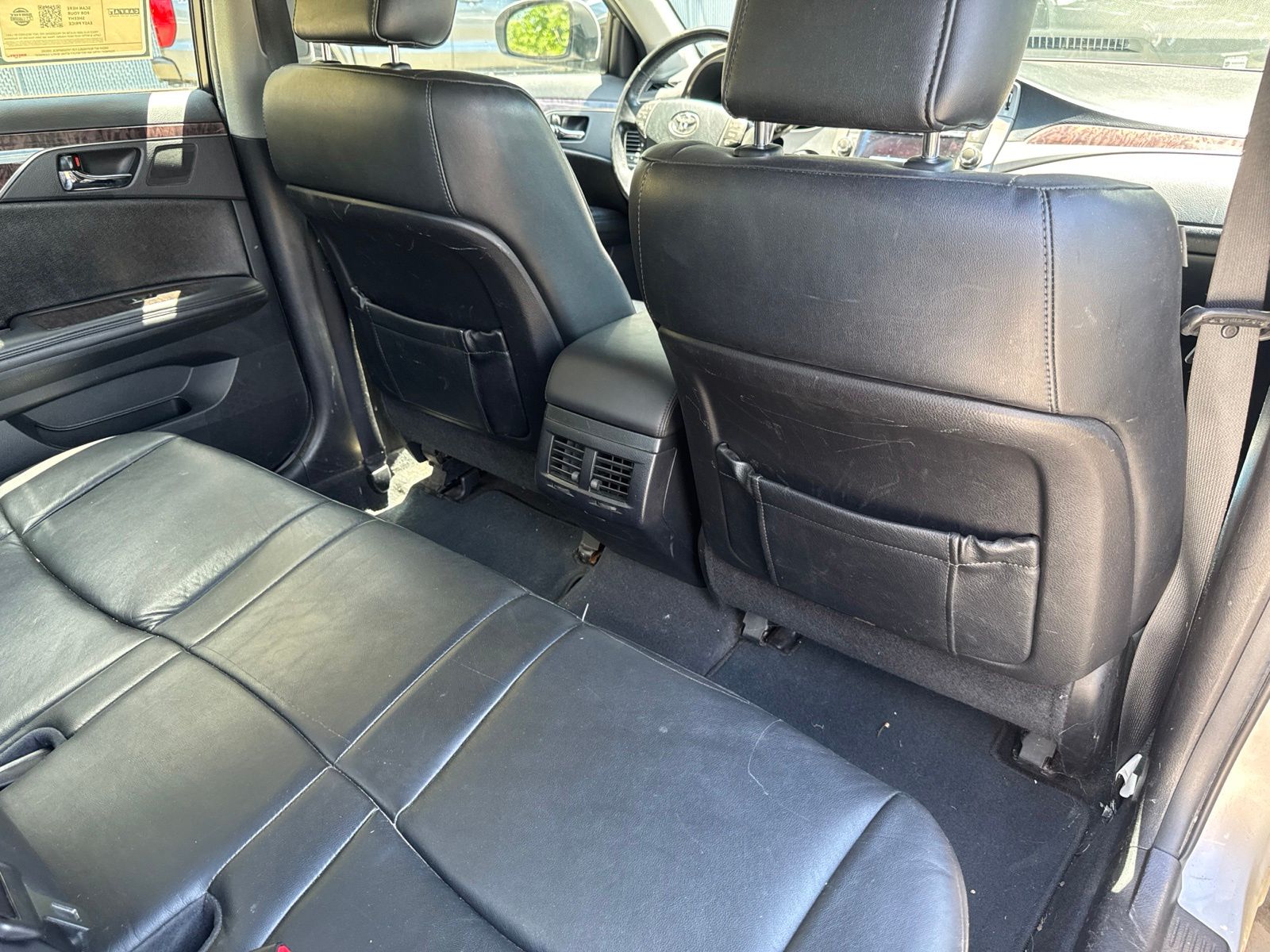 Used 2012 Classic Silver Metallic Toyota Base image 20