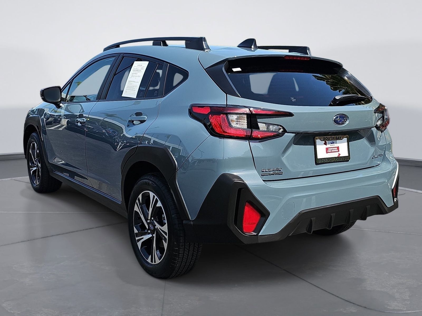 View vehicle photo 5