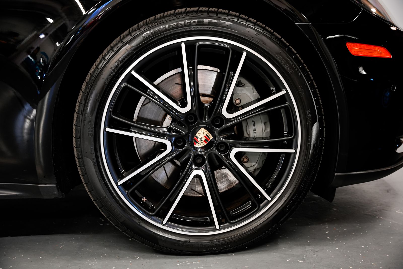 2018 Porsche Panamera Sport Turismo 4S — photo 53