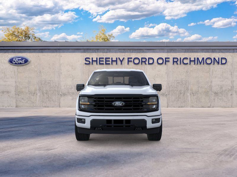 New 2026 Oxford White Ford XLT image 7