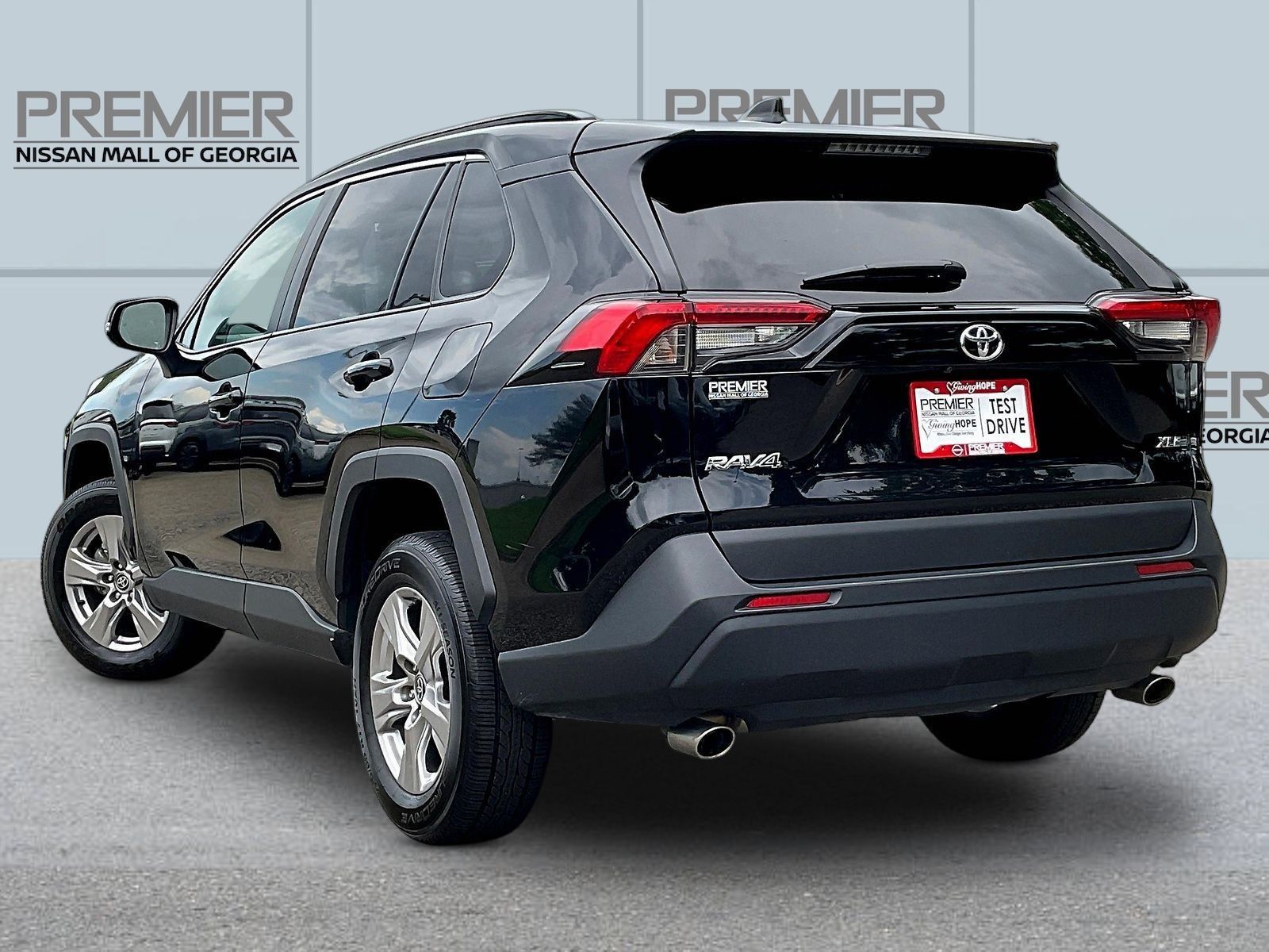 Used 2025 Black Toyota XLE image 5