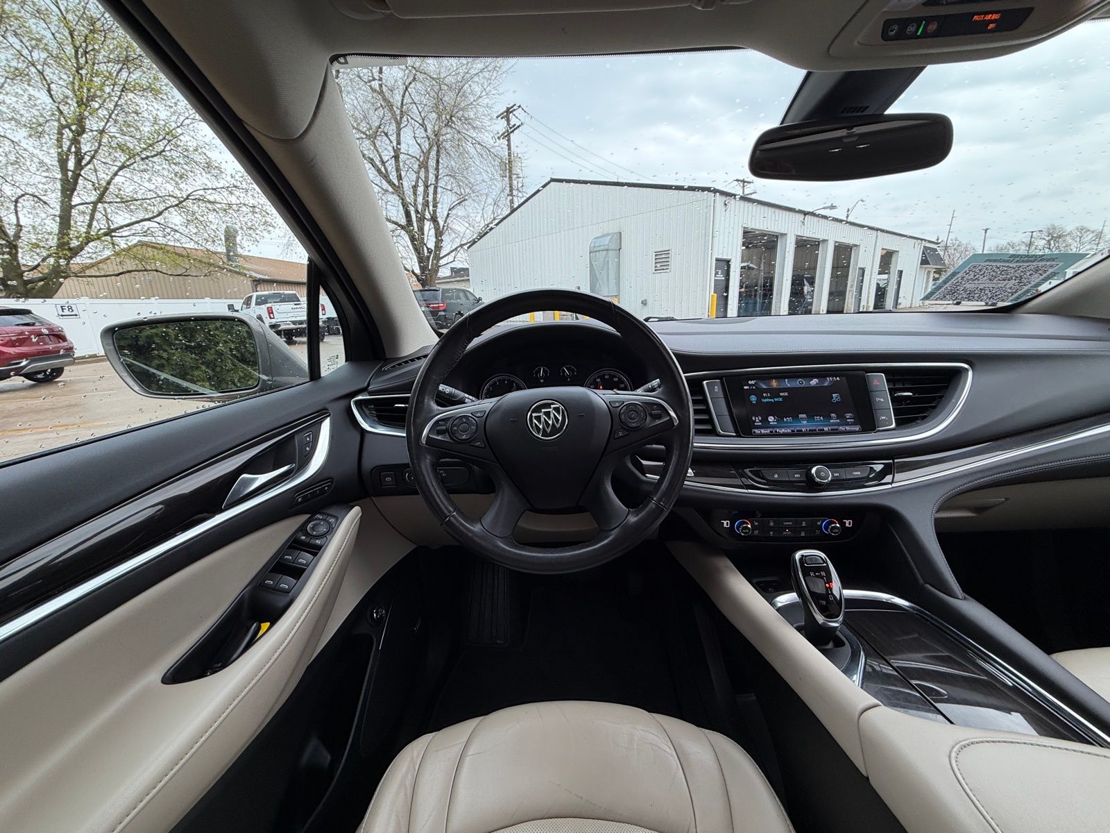 View vehicle photo 2