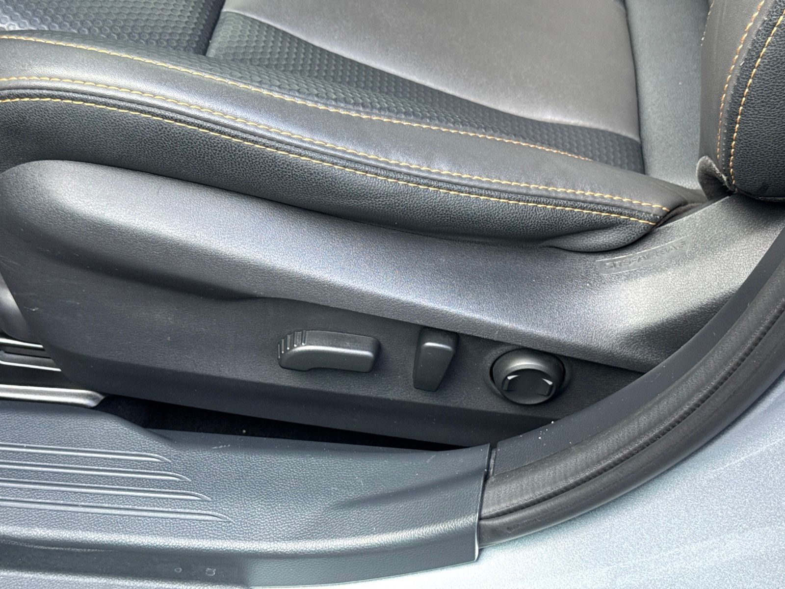 Used 2023 Ice Silver Metallic Subaru Wilderness image 36