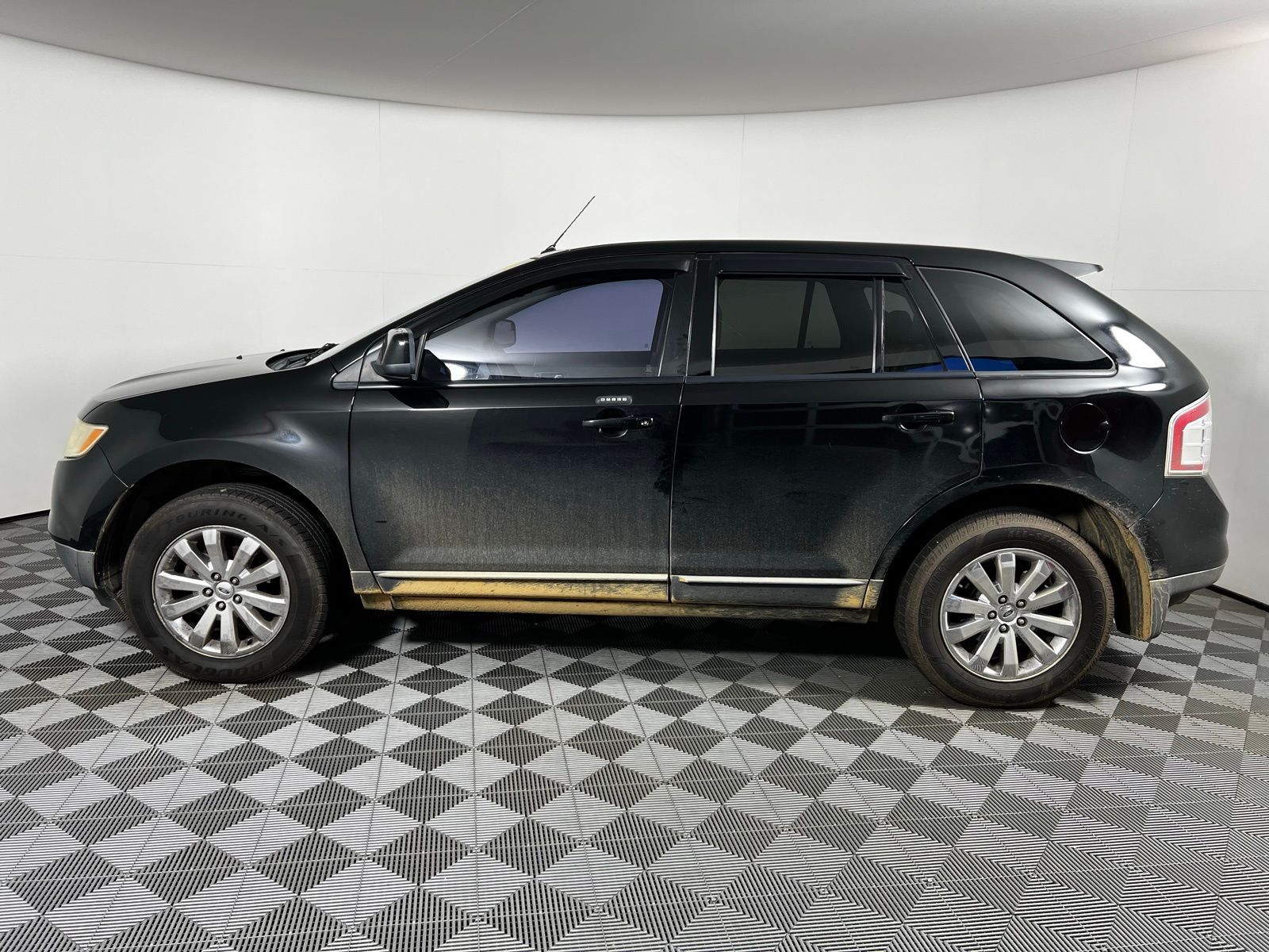 Thumbnail: 2009 Ford Edge - 8