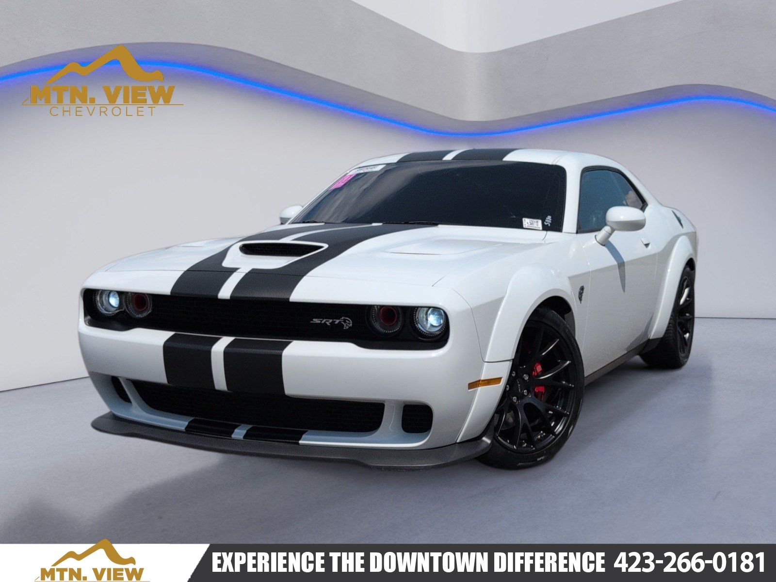 Bright White Clearcoat 2016 Dodge Challenger Coupe Rear-Wheel Drive 8-Speed Automatic