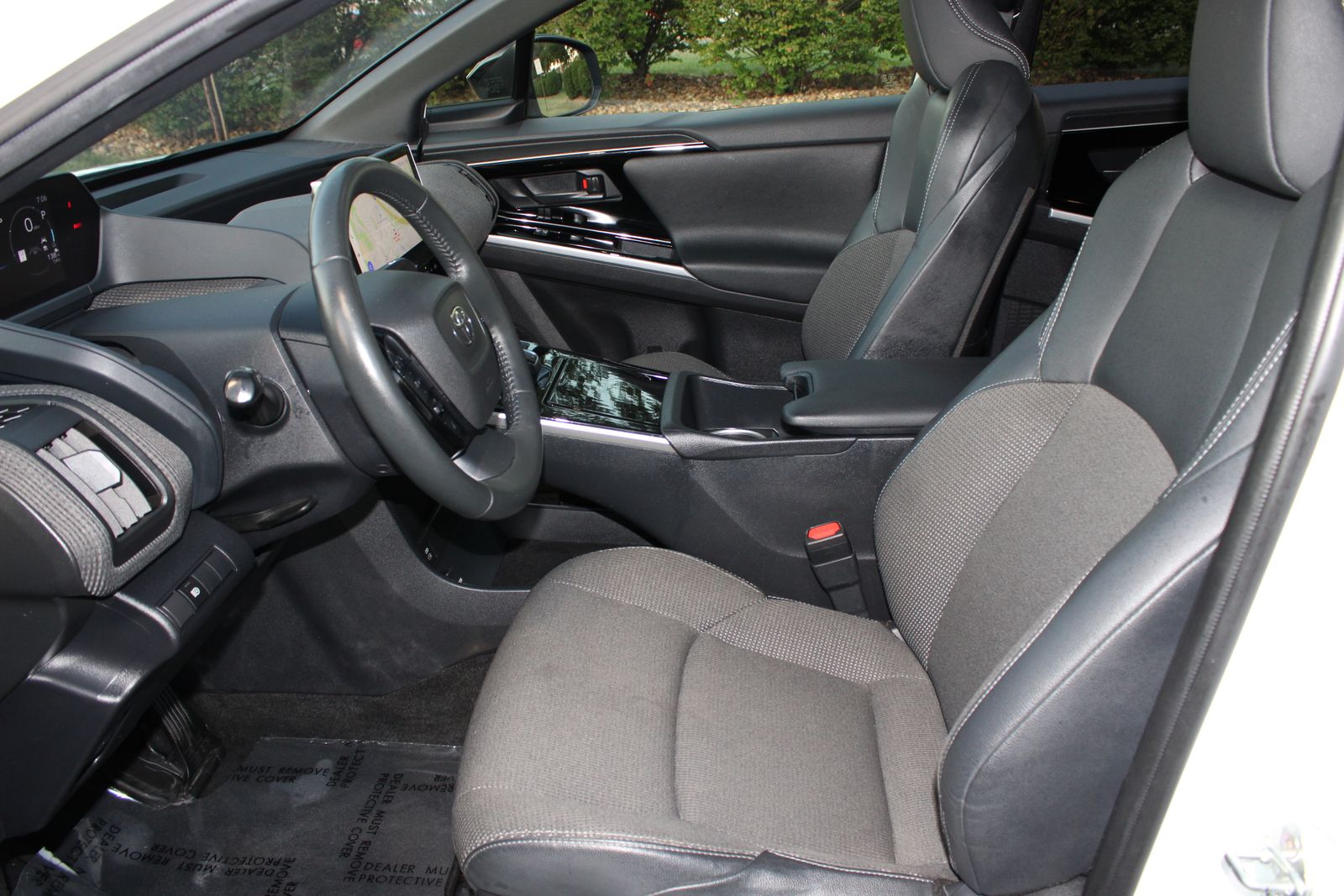 Used 2023 Beige Toyota XLE image 8