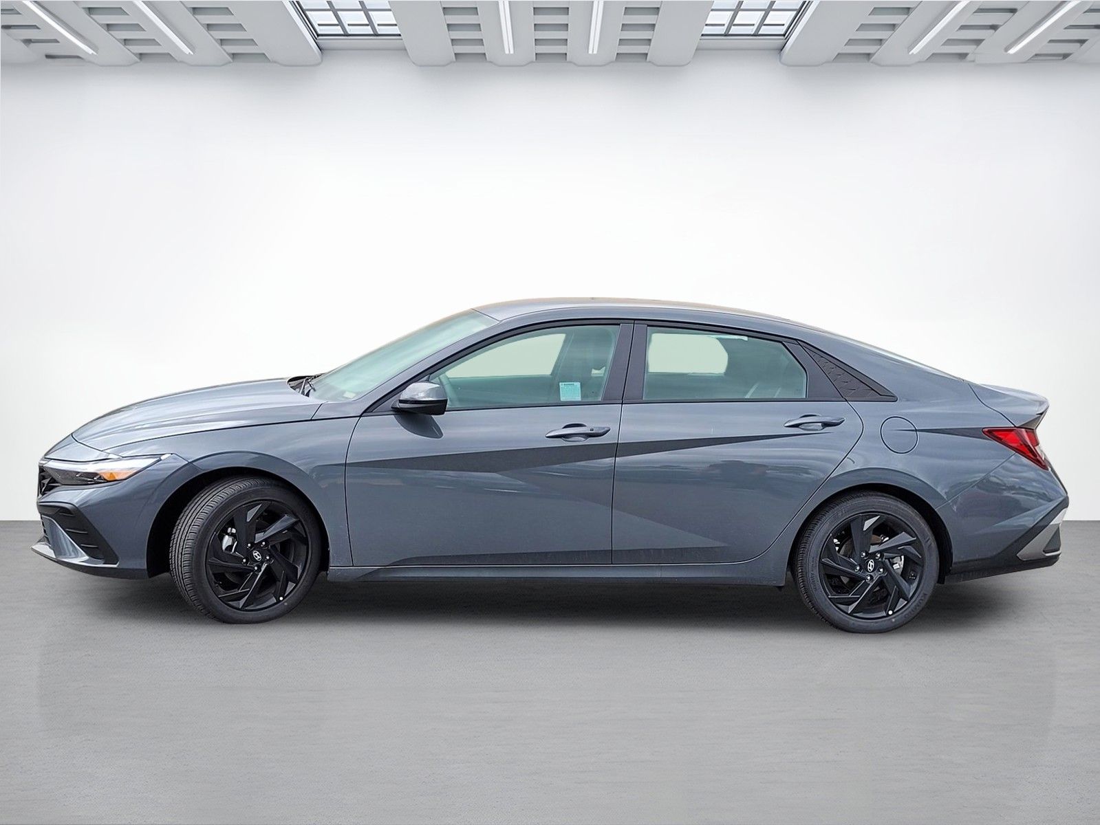 2026 Hyundai Elantra SEL Sport - Photo 14