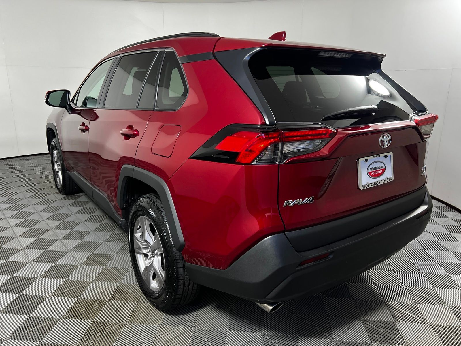 Thumbnail: 2025 Toyota RAV4 - 7