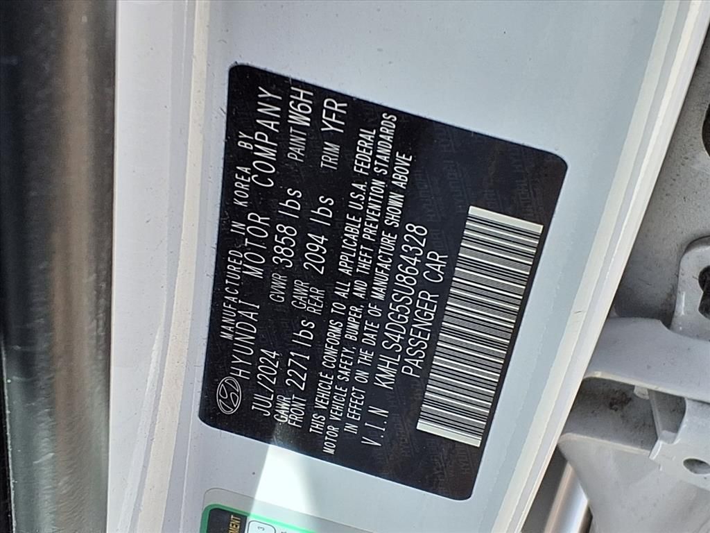 2025 Hyundai Elantra SEL Convenience White at DeMontrond Gulf Freeway